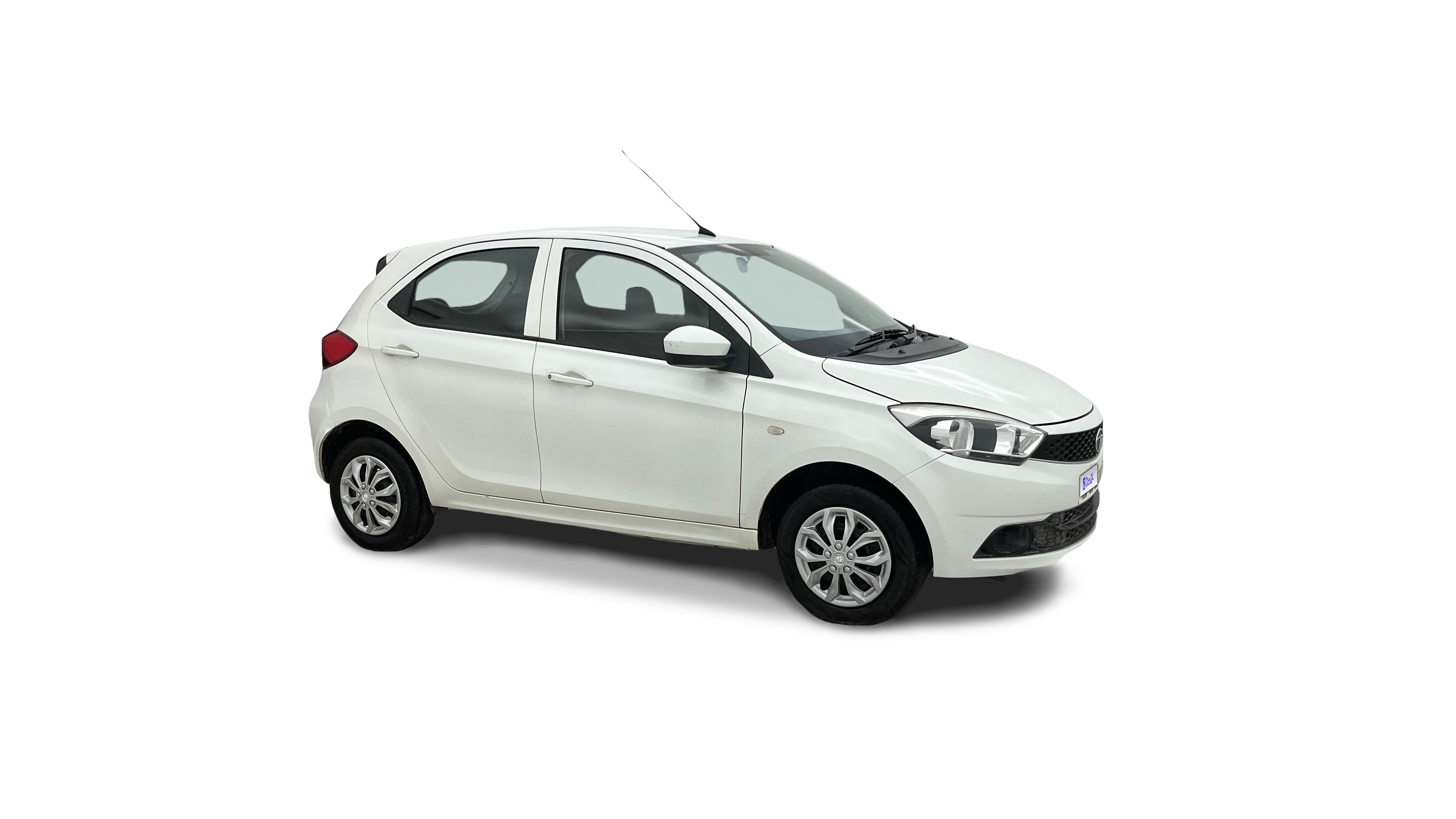 2017 Tata Tiago - Hatchback - Petrol - Manual - ₹3.17 lakh