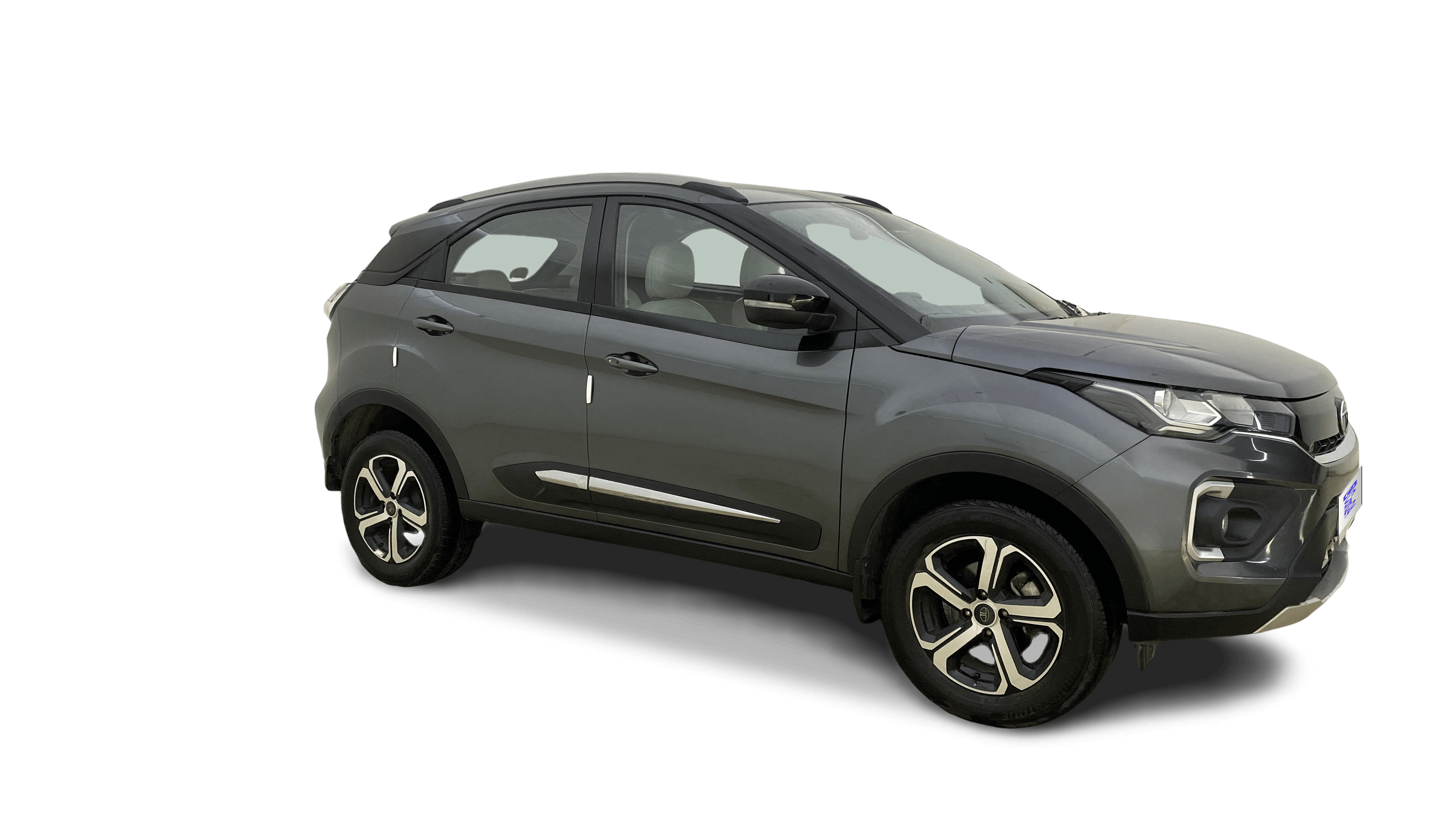 2023 Tata NEXON - SUV - Diesel - Automatic - ₹8.13 lakh