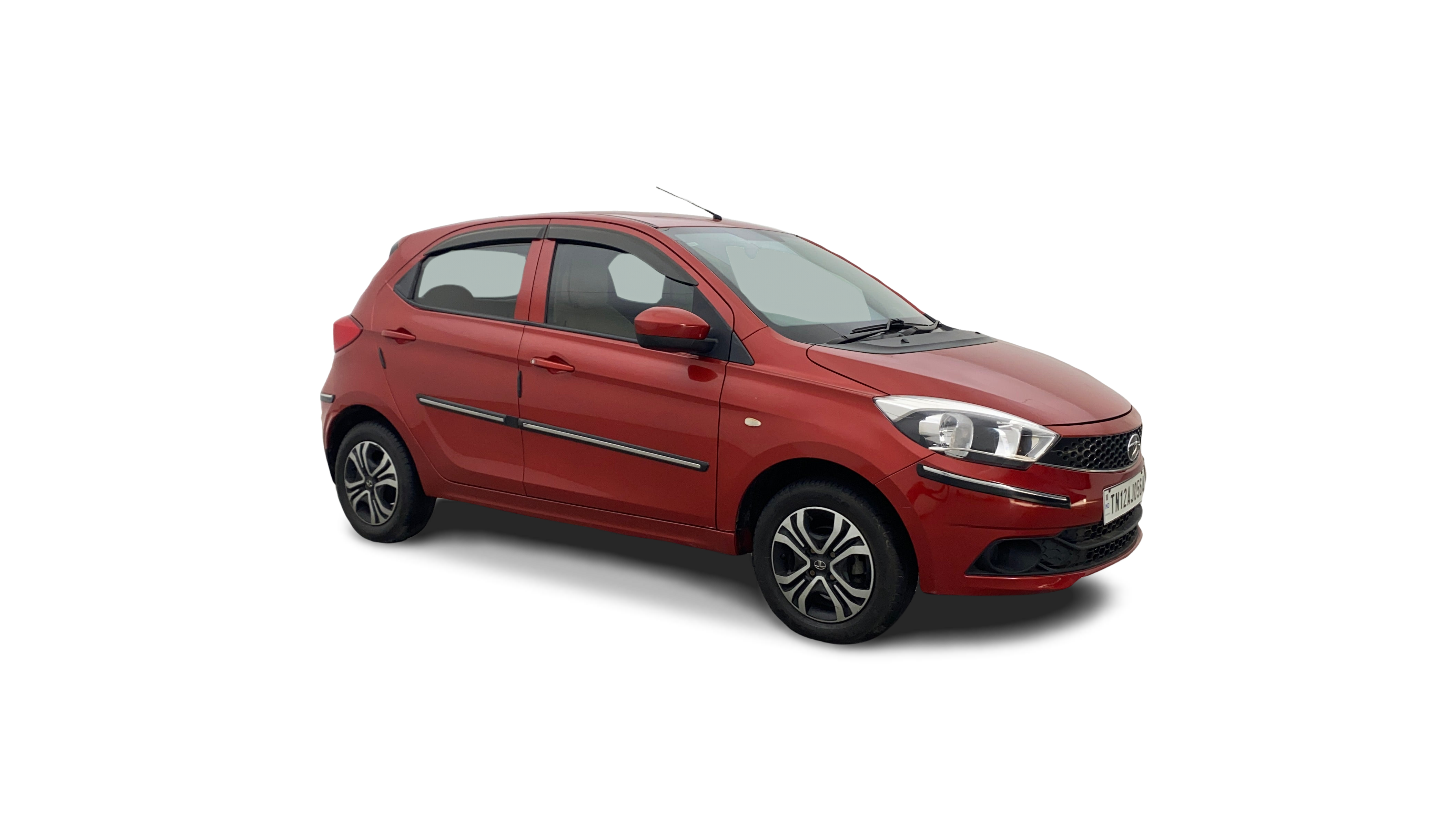 Tata Tiago-img