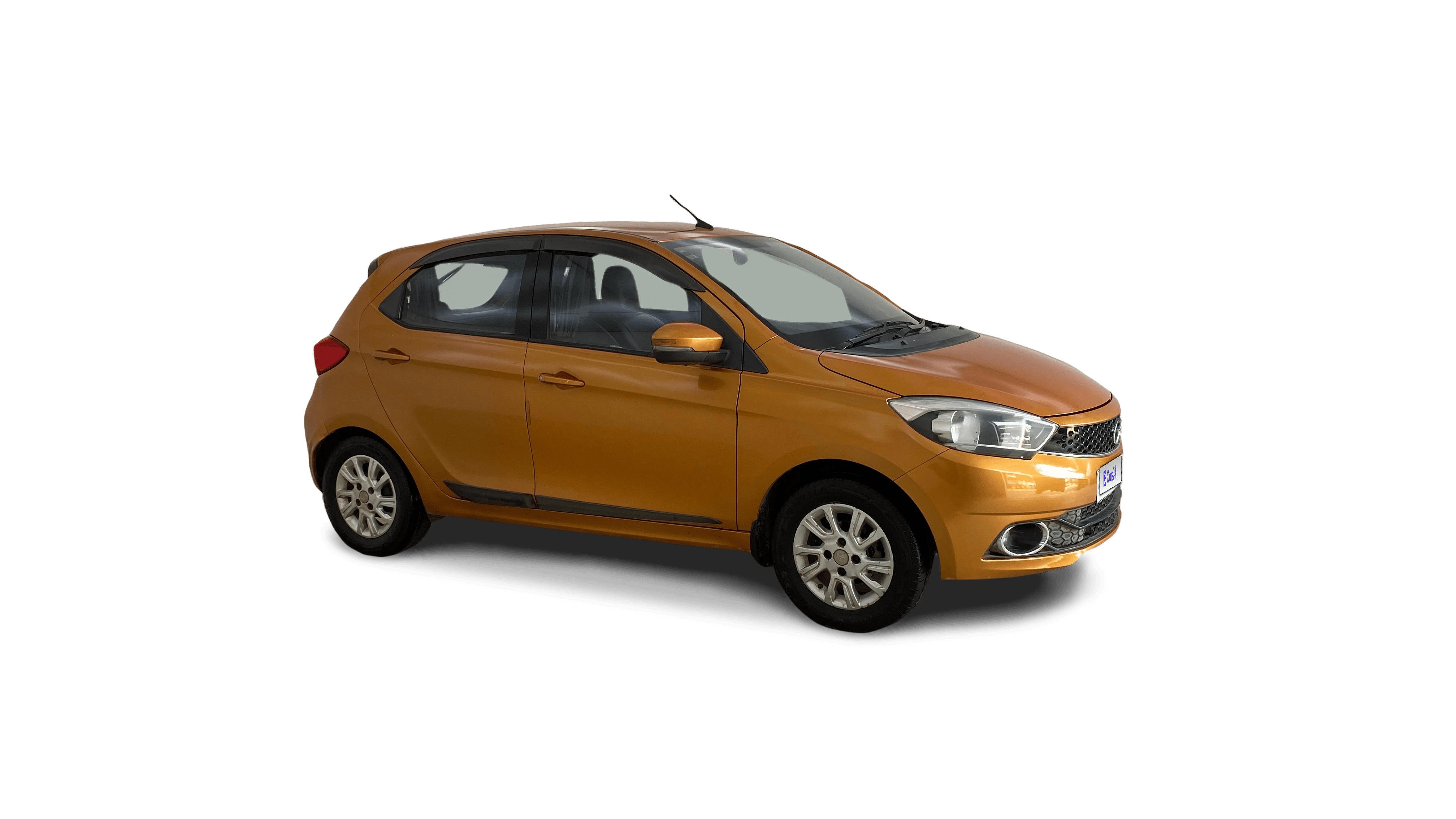 2016 Tata Tiago - Hatchback - CNG - Manual - ₹2.45 lakh