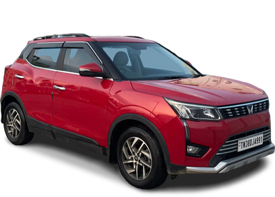 Mahindra XUV300-img