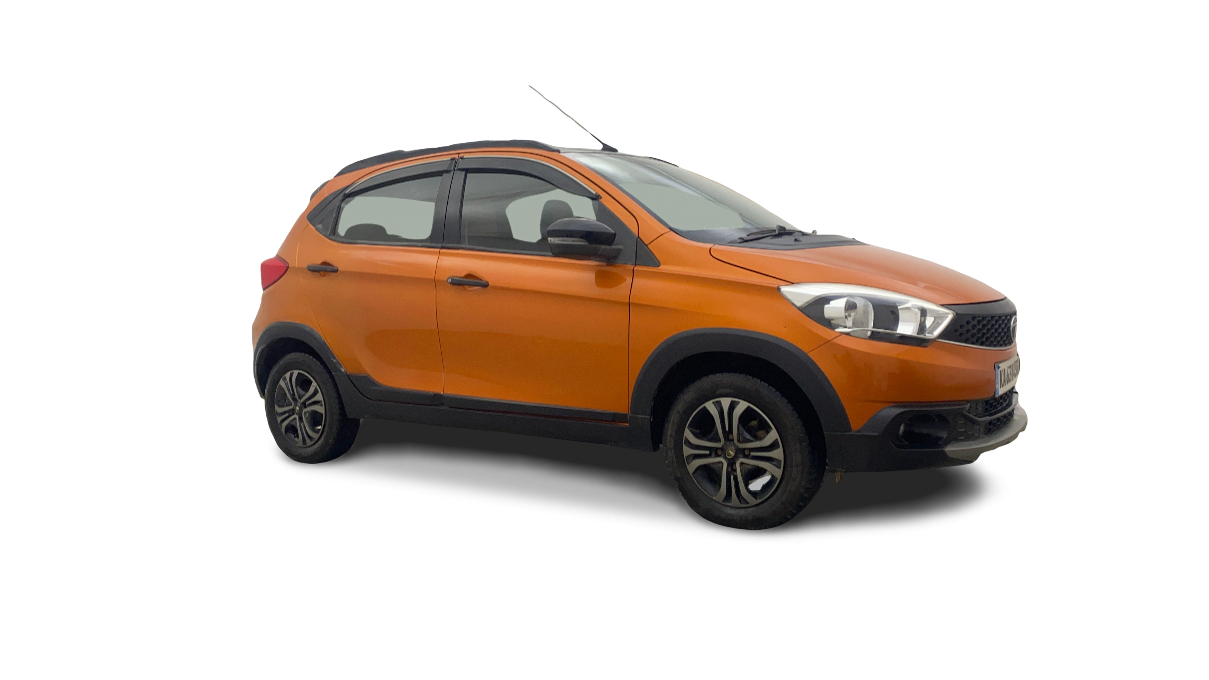 Tata TIAGO NRG-img