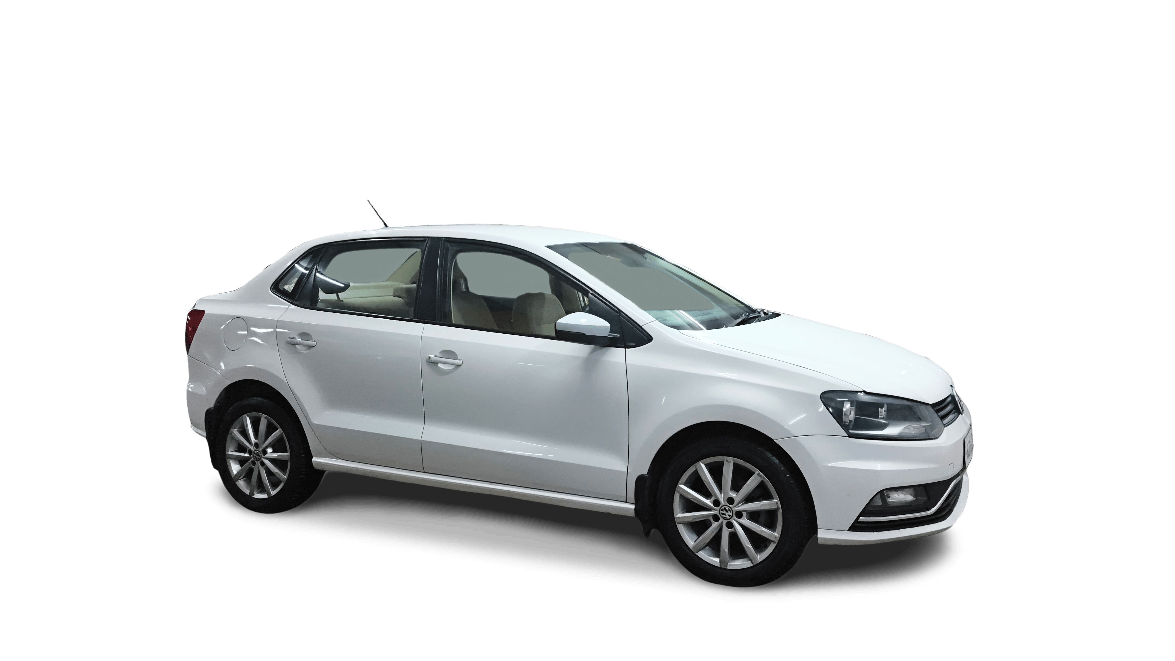 2018 Volkswagen Ameo - Sedan - Petrol - Manual - ₹3.33 lakh