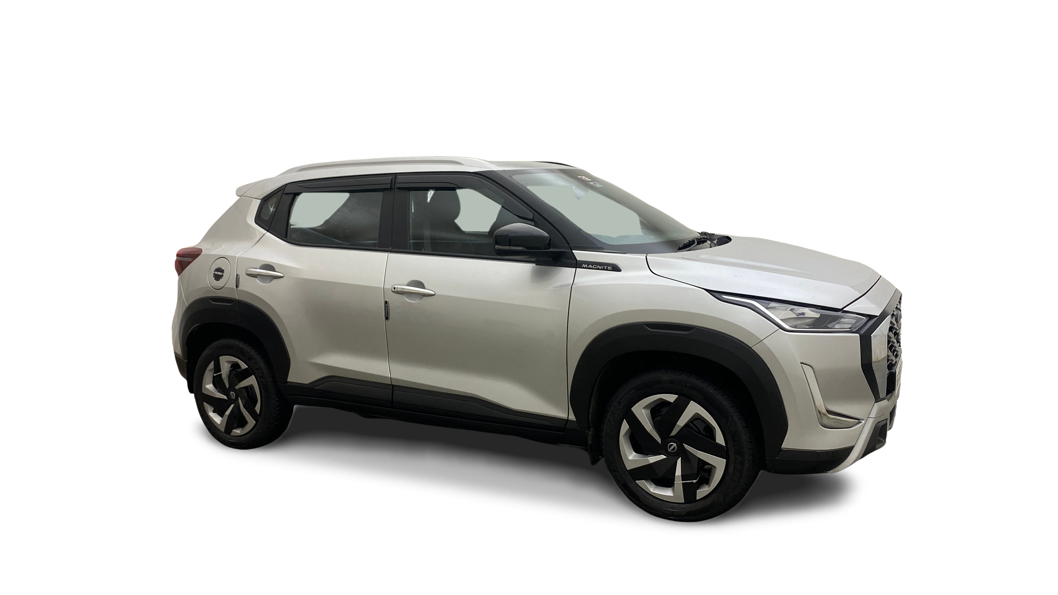 2025 Nissan MAGNITE - SUV - Petrol - Manual - ₹7.48 lakh
