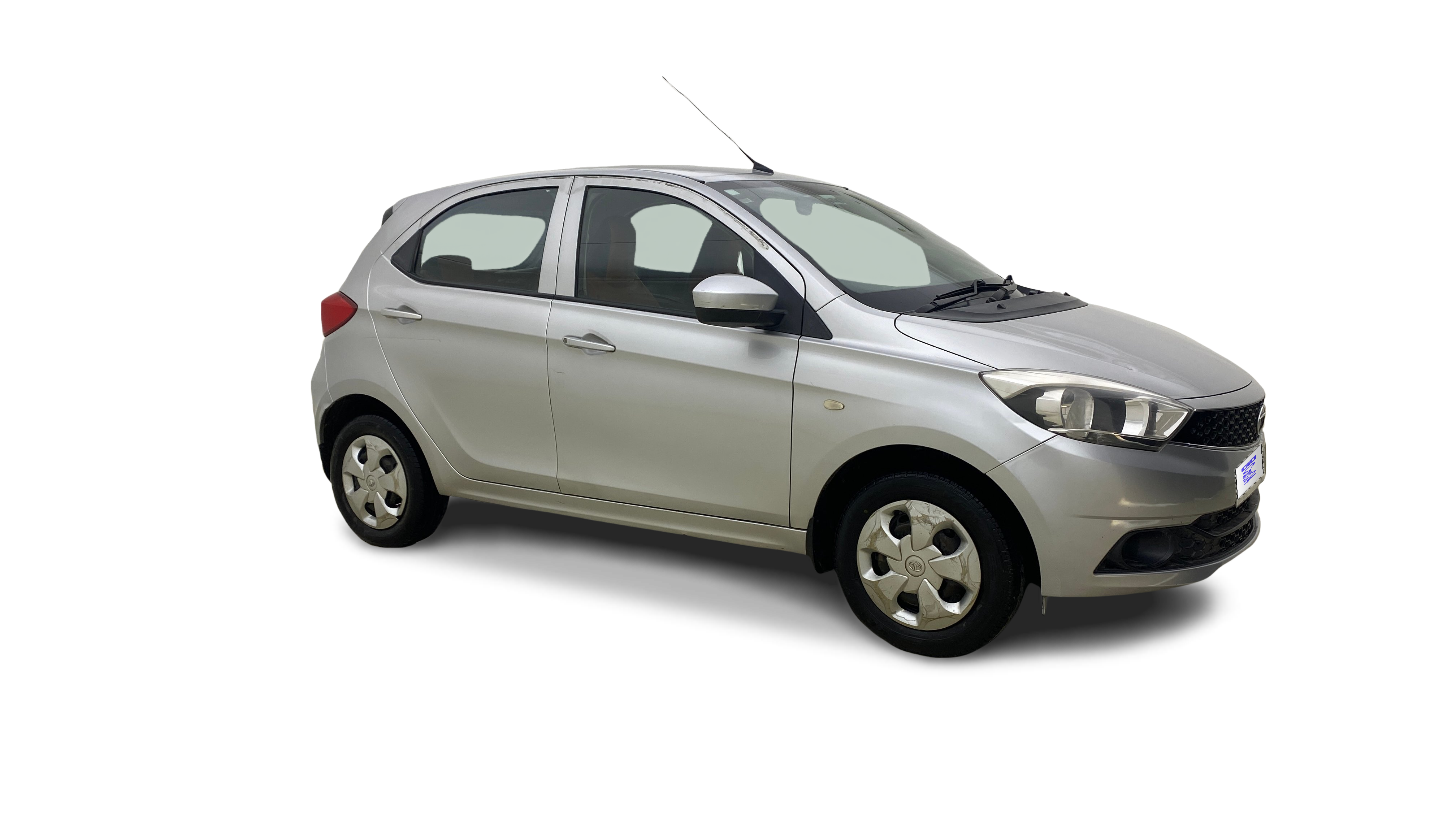 2018 Tata Tiago - Hatchback - Petrol - Manual - ₹2.74 lakh