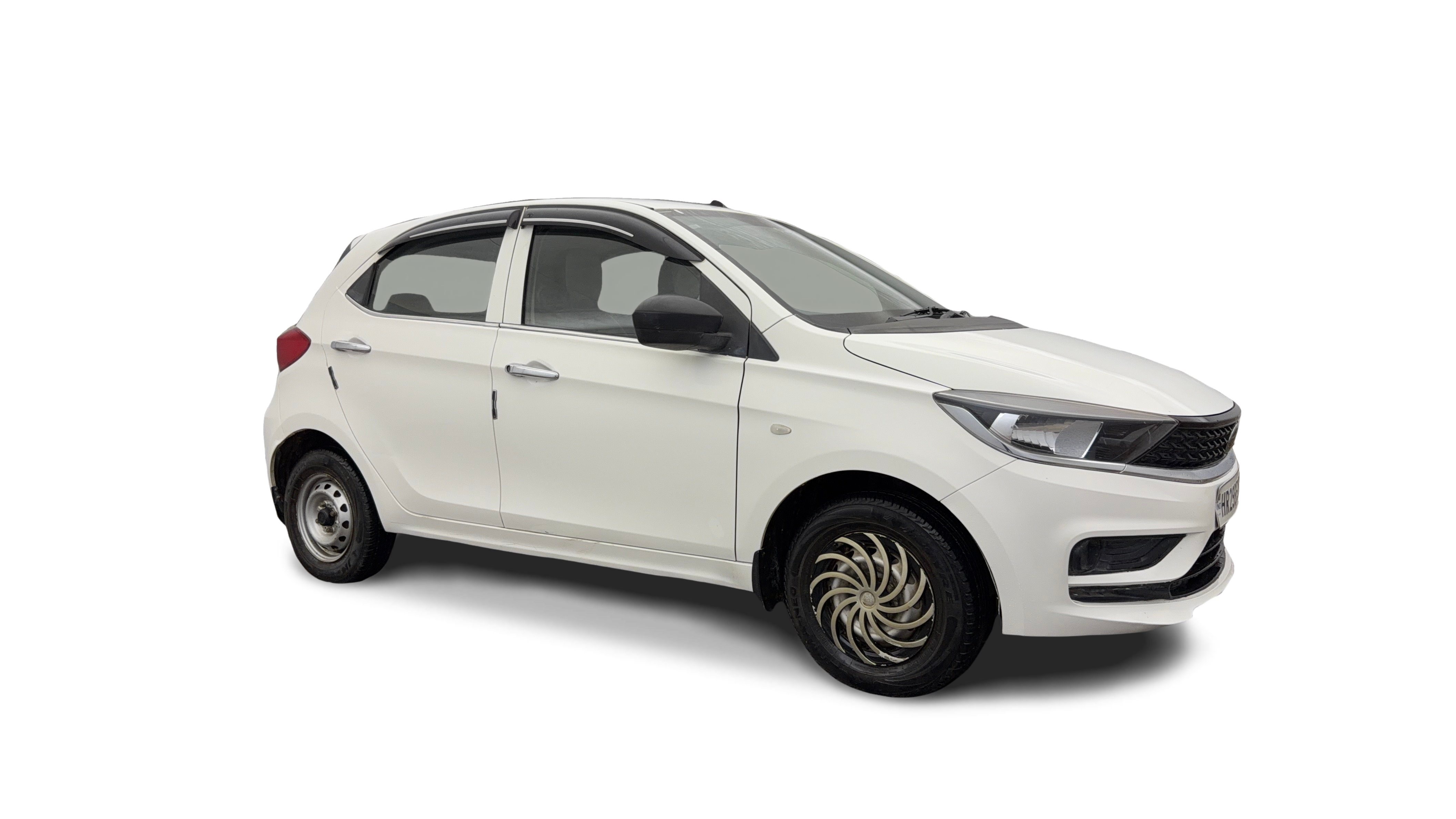 2024 Tata Tiago - Hatchback - Petrol - Manual - ₹3.75 lakh