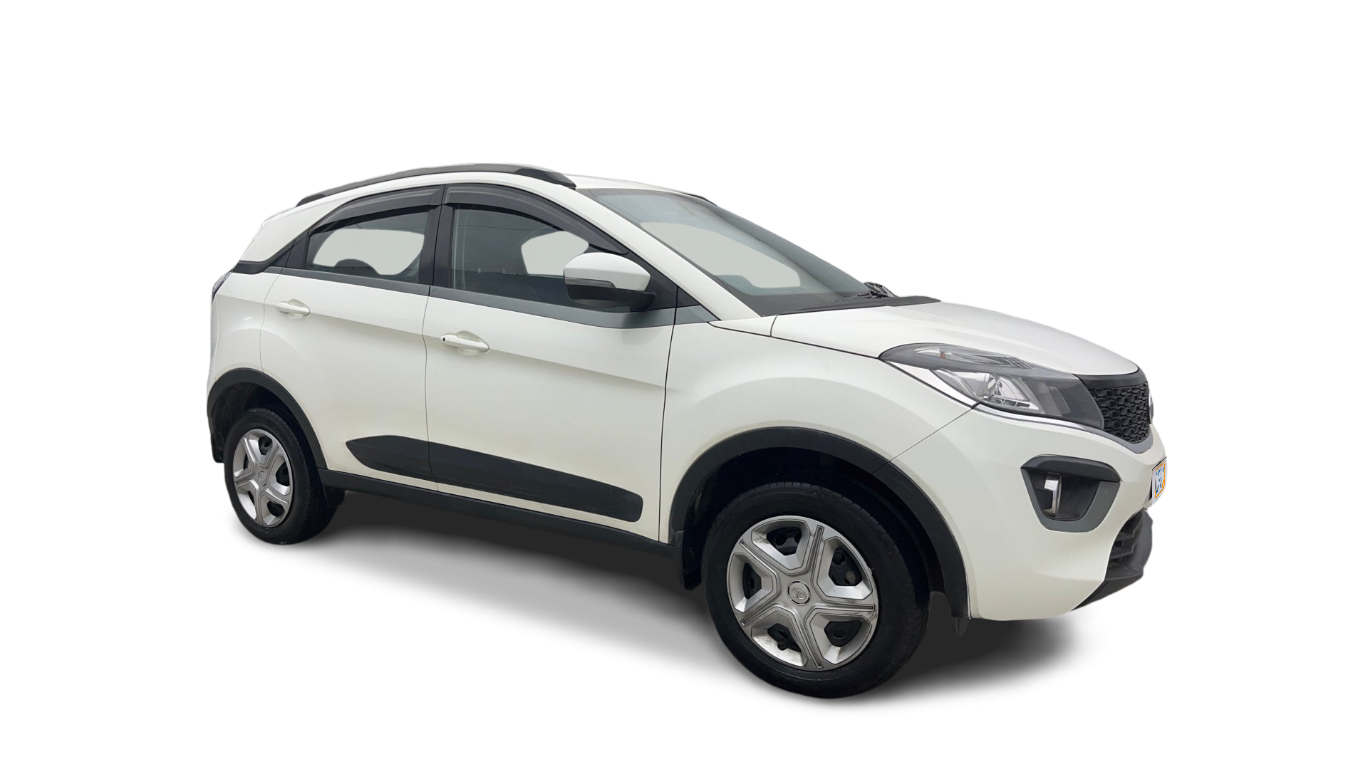 Tata NEXON-img
