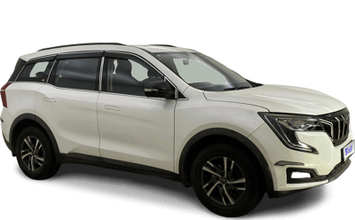 2022 Mahindra XUV700 - SUV - Petrol - Manual - ₹14.15 lakh