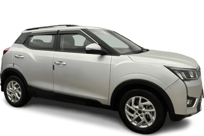 2022 Mahindra XUV300 - SUV - Petrol - Manual - ₹6.88 lakh