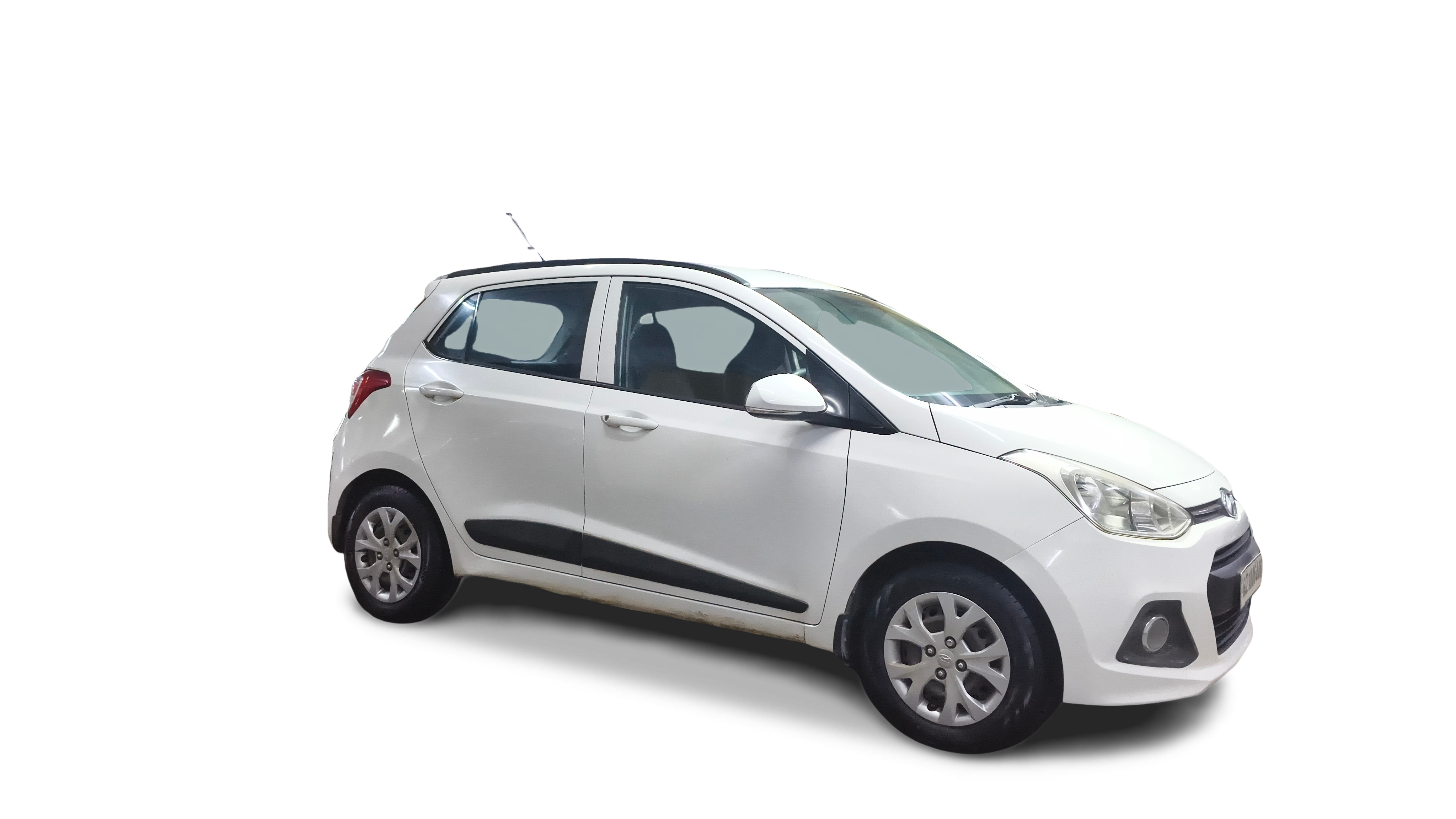 2015 Hyundai Grand i10 - Hatchback - Petrol - Manual - ₹3.78 lakh