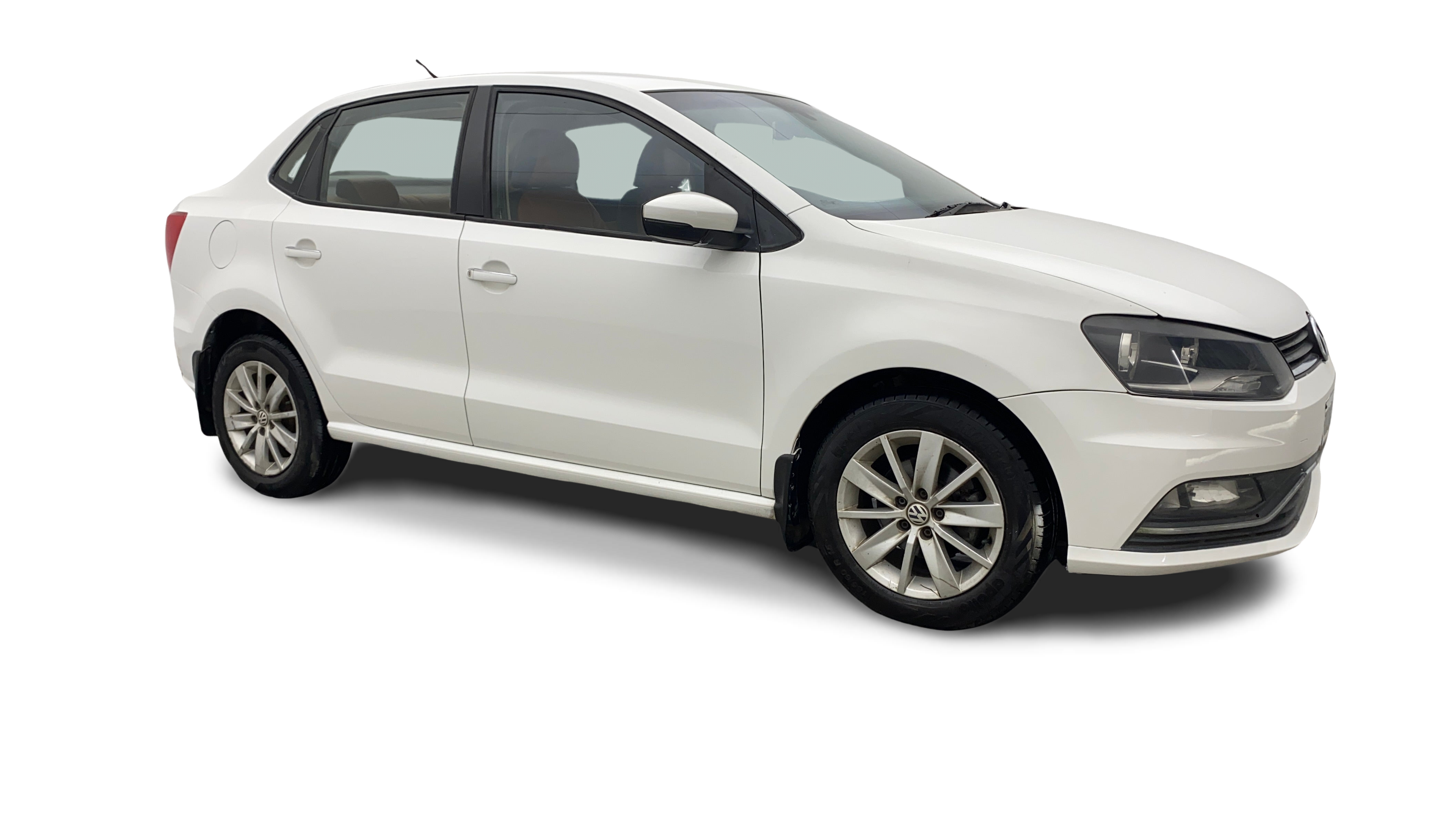 Volkswagen Ameo-img