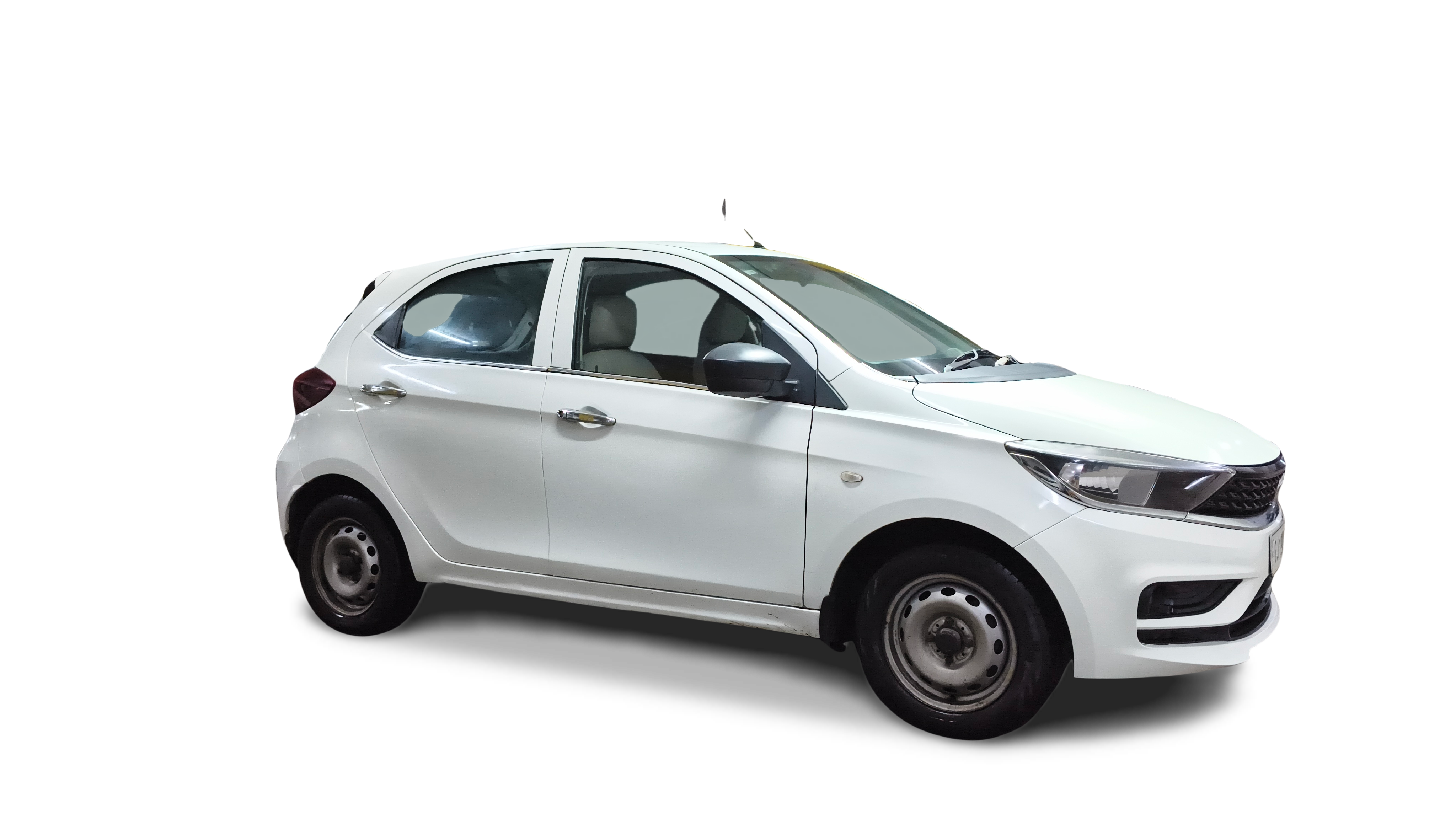 2020 Tata Tiago - Hatchback - Petrol - Manual - ₹3.26 lakh
