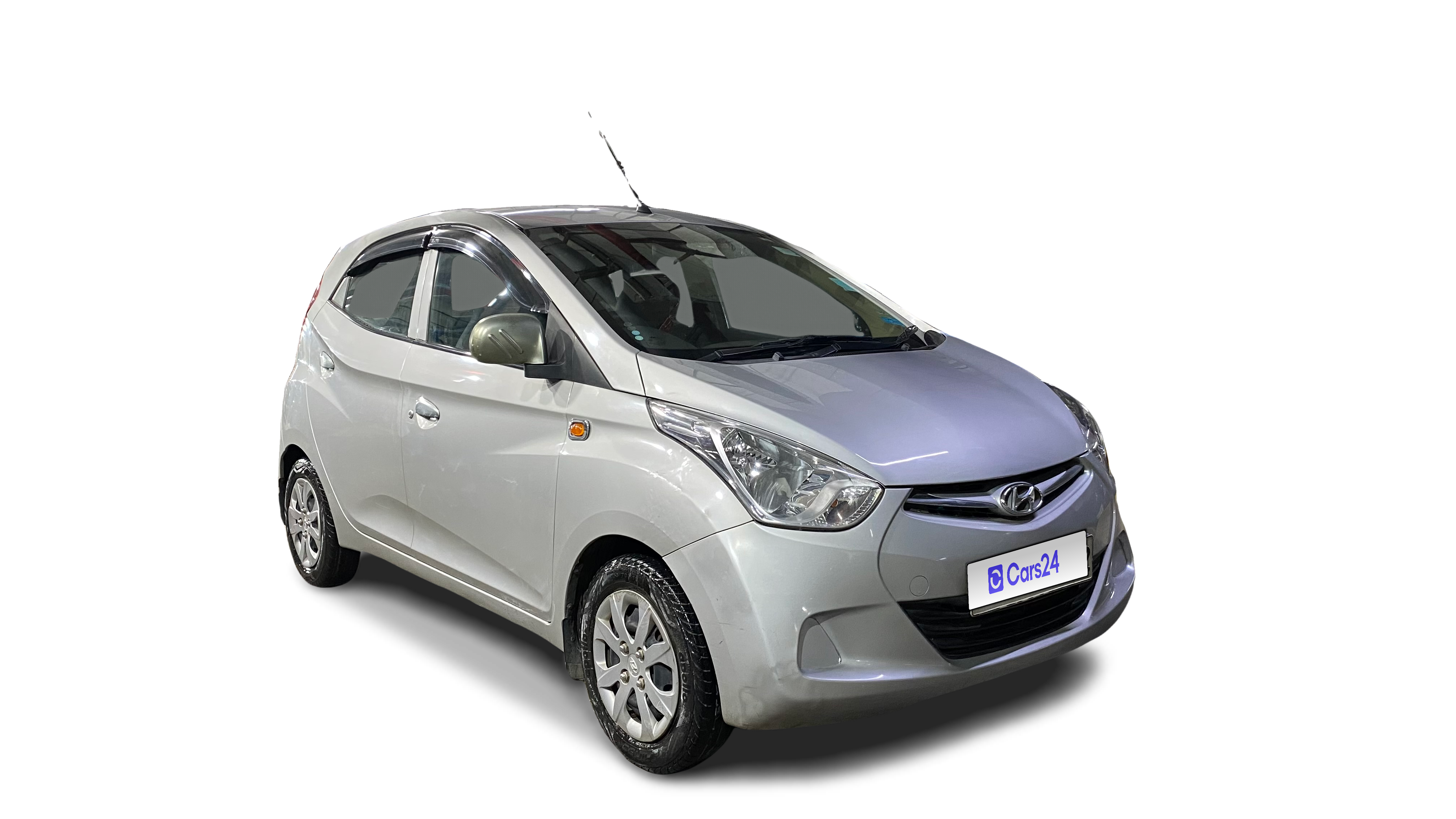 2017 Hyundai Eon - Hatchback - Petrol - Manual - ₹2.14 lakh
