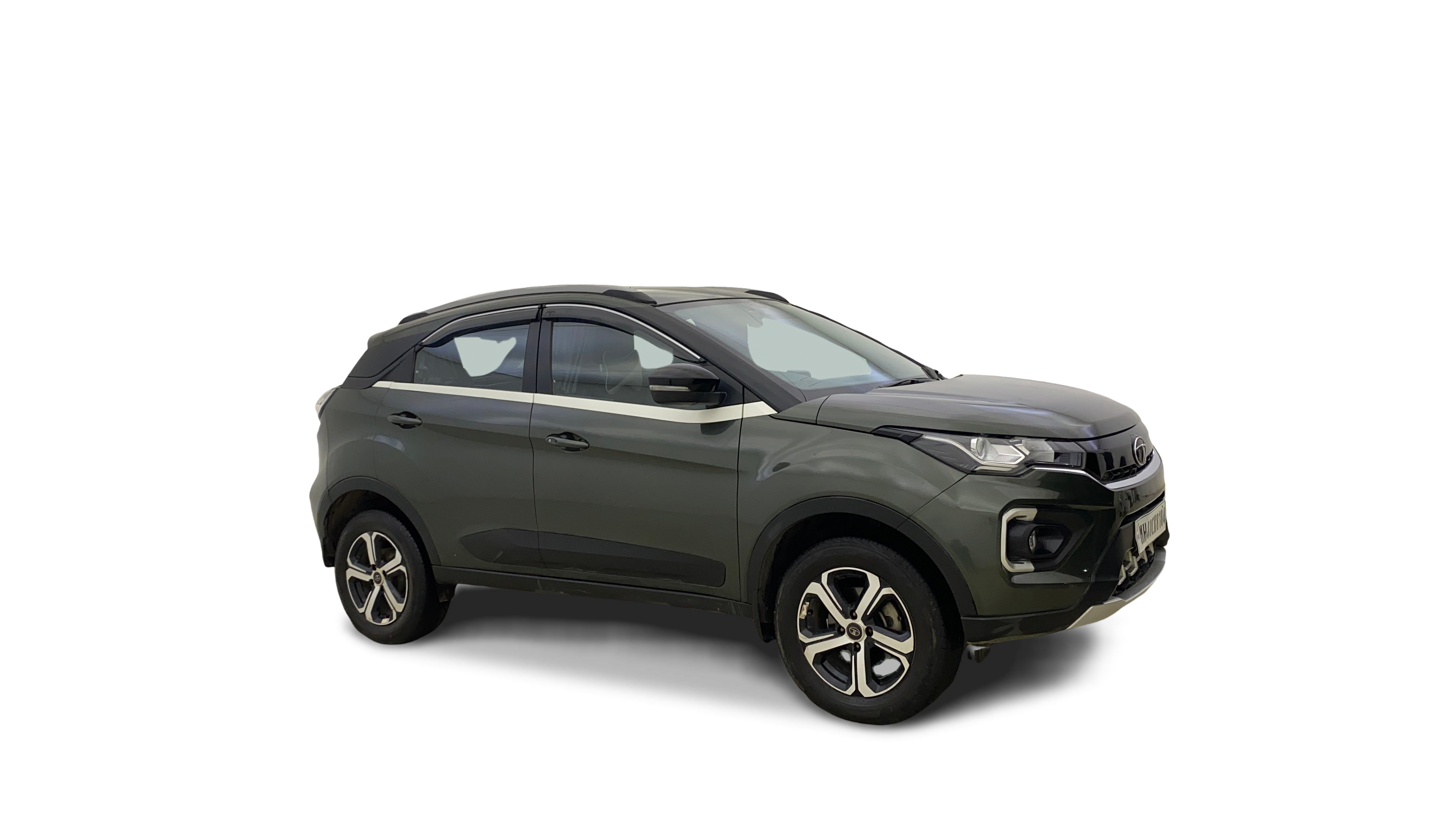 Tata NEXON-img