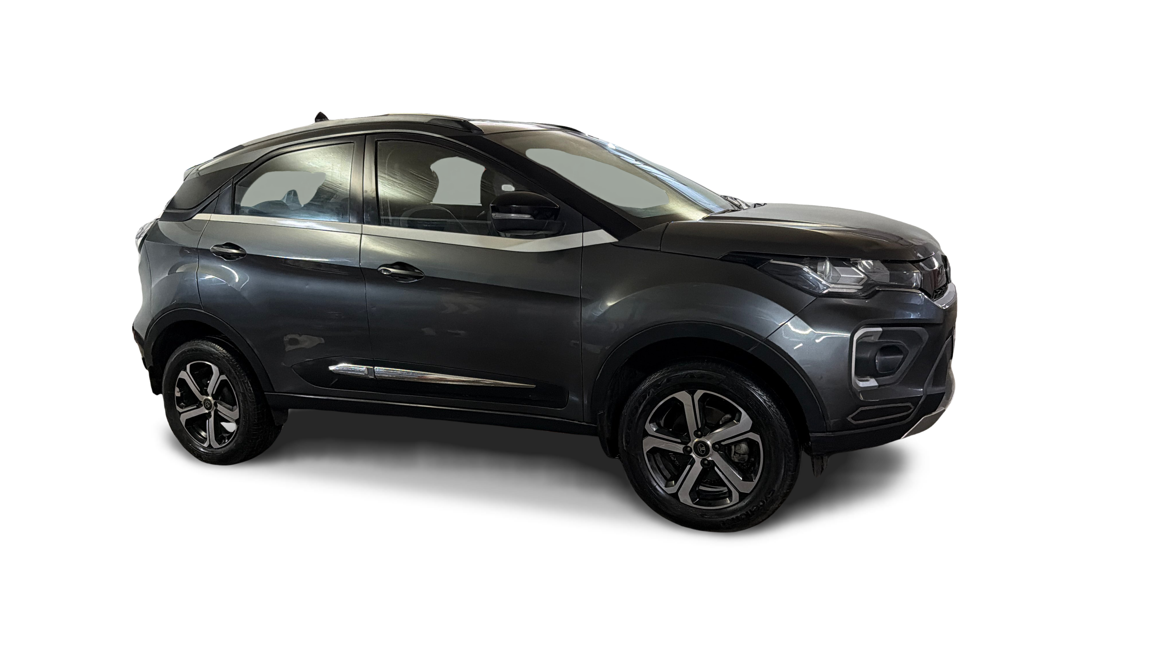 2022 Tata NEXON - SUV - Petrol - Manual - ₹6.15 lakh