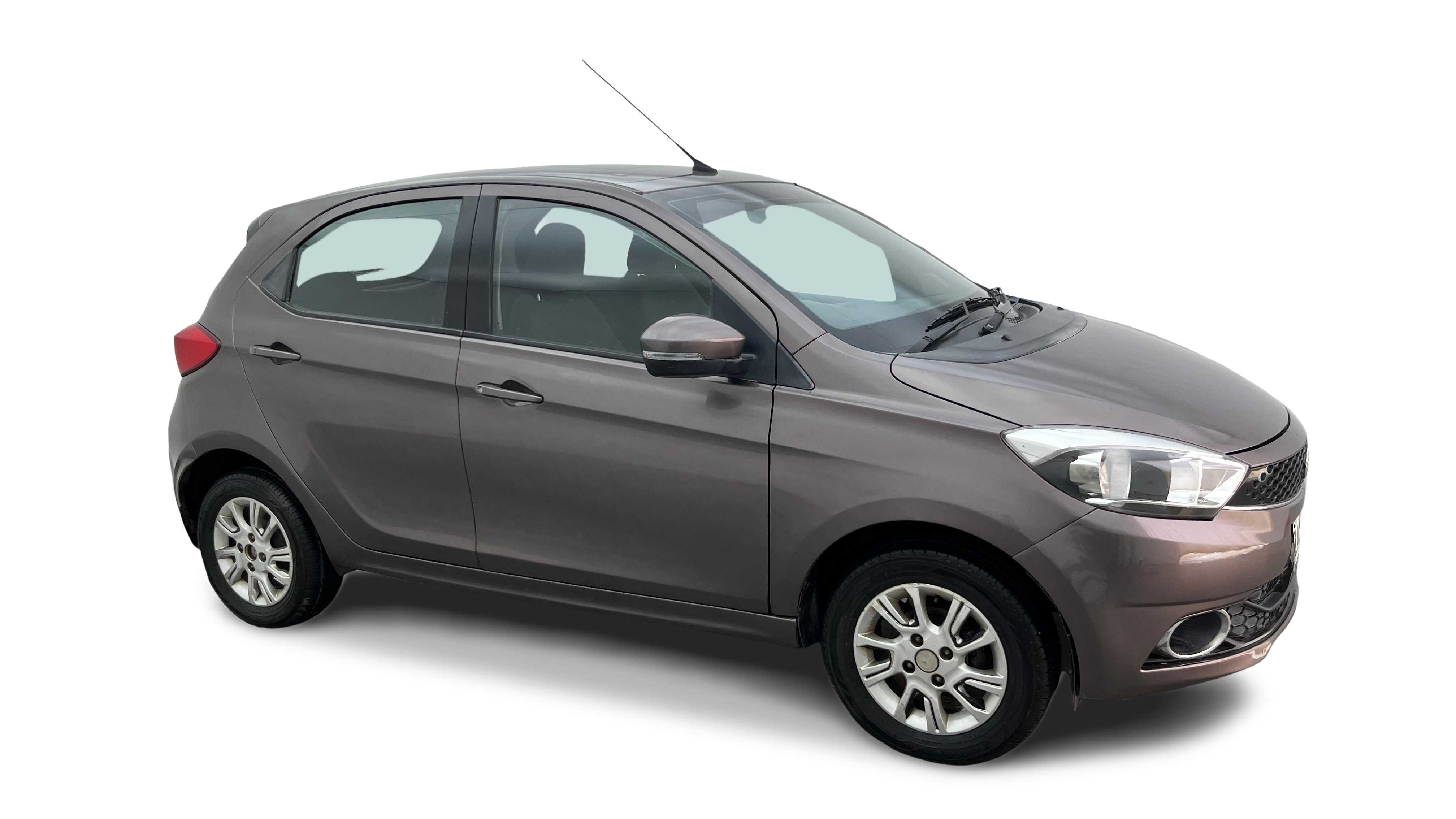 2017 Tata Tiago - Hatchback - Diesel - Manual - ₹4.00 lakh