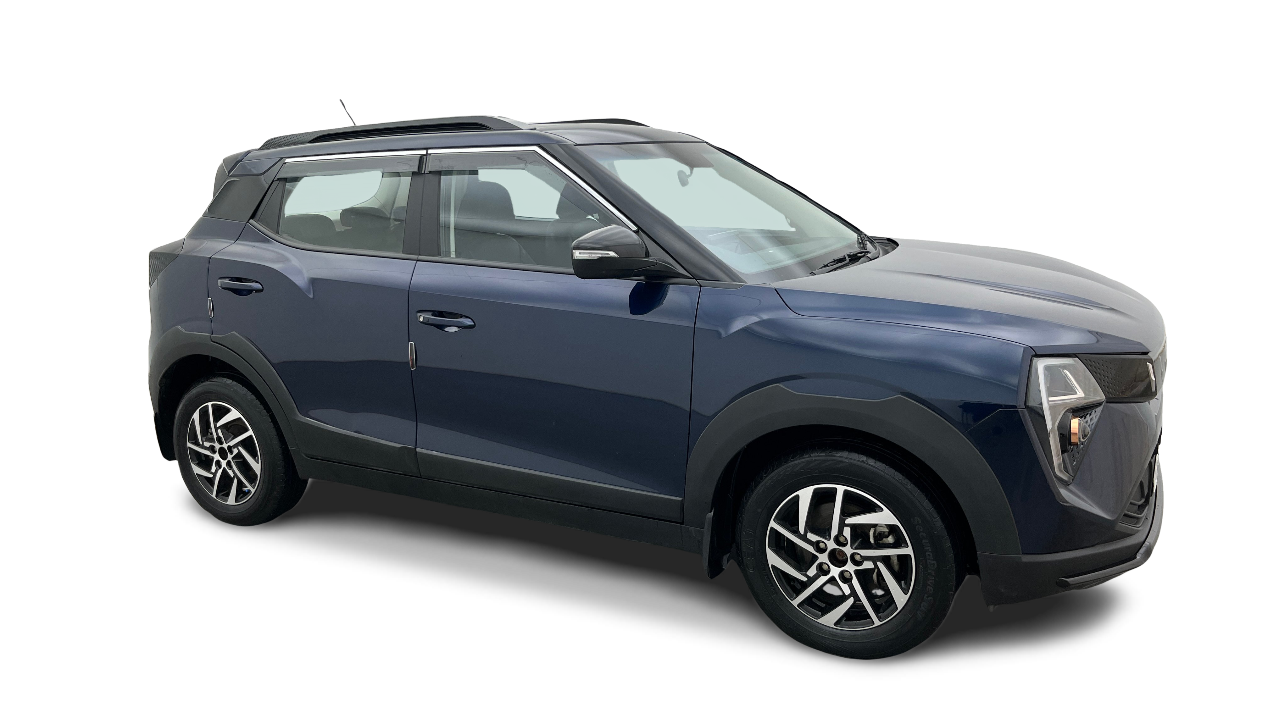 2024 Mahindra XUV 3XO - SUV - Petrol - Manual - ₹9.27 lakh