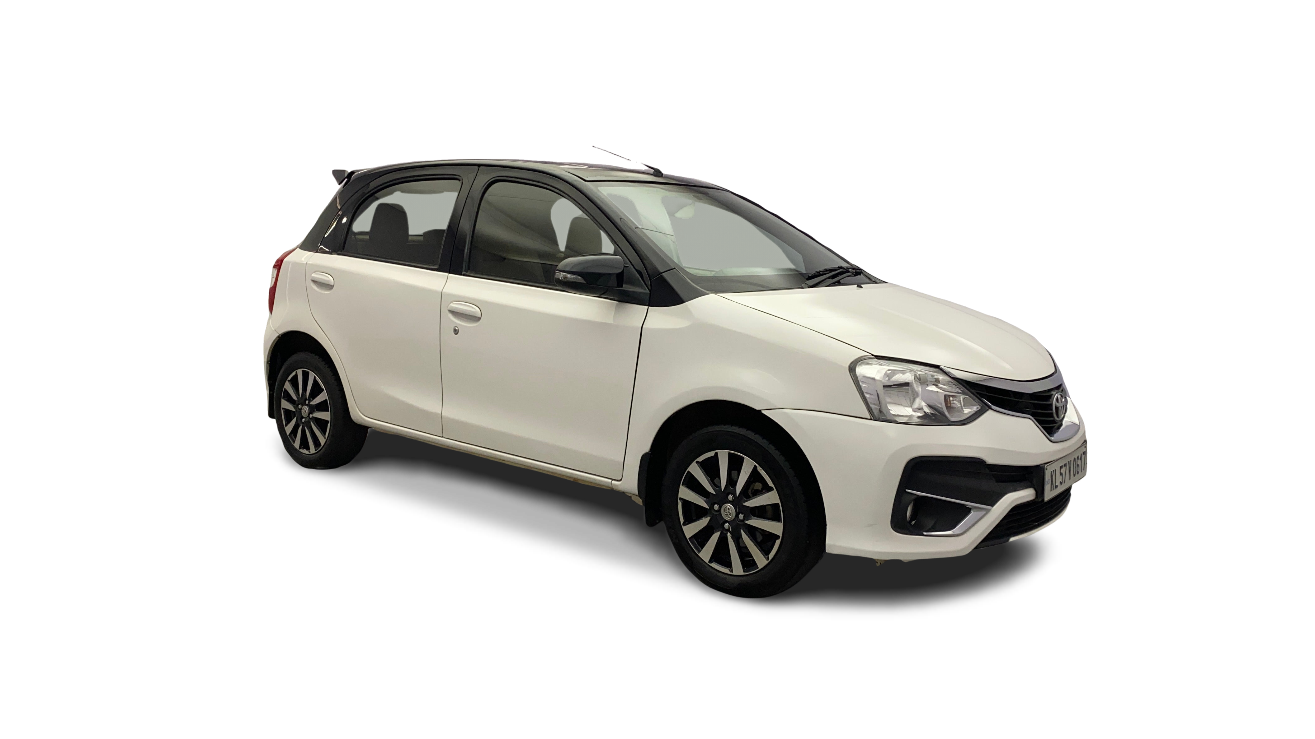 Toyota Etios Liva-img