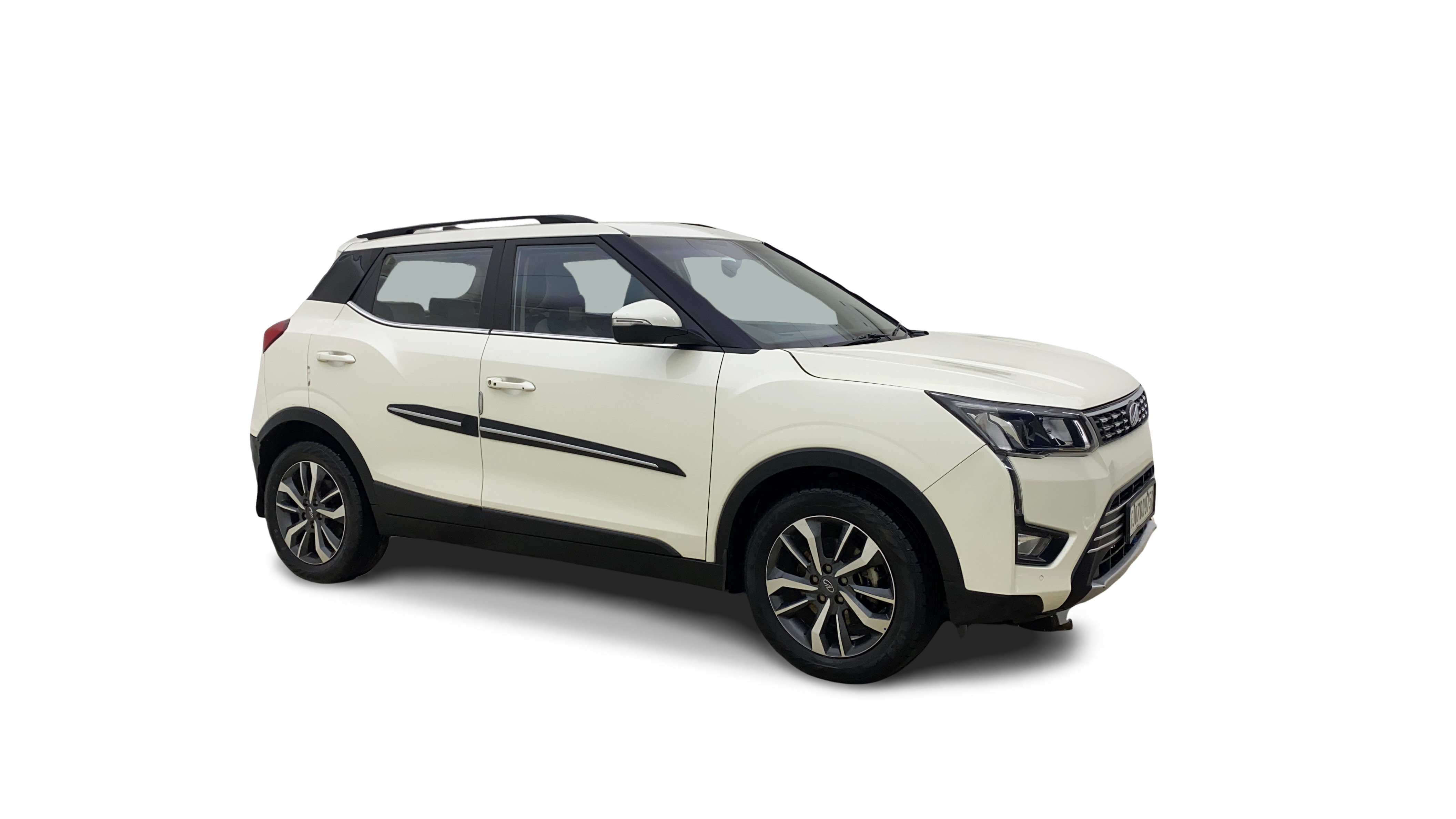 2021 Mahindra XUV300 - SUV - Diesel - Manual - ₹7.00 lakh