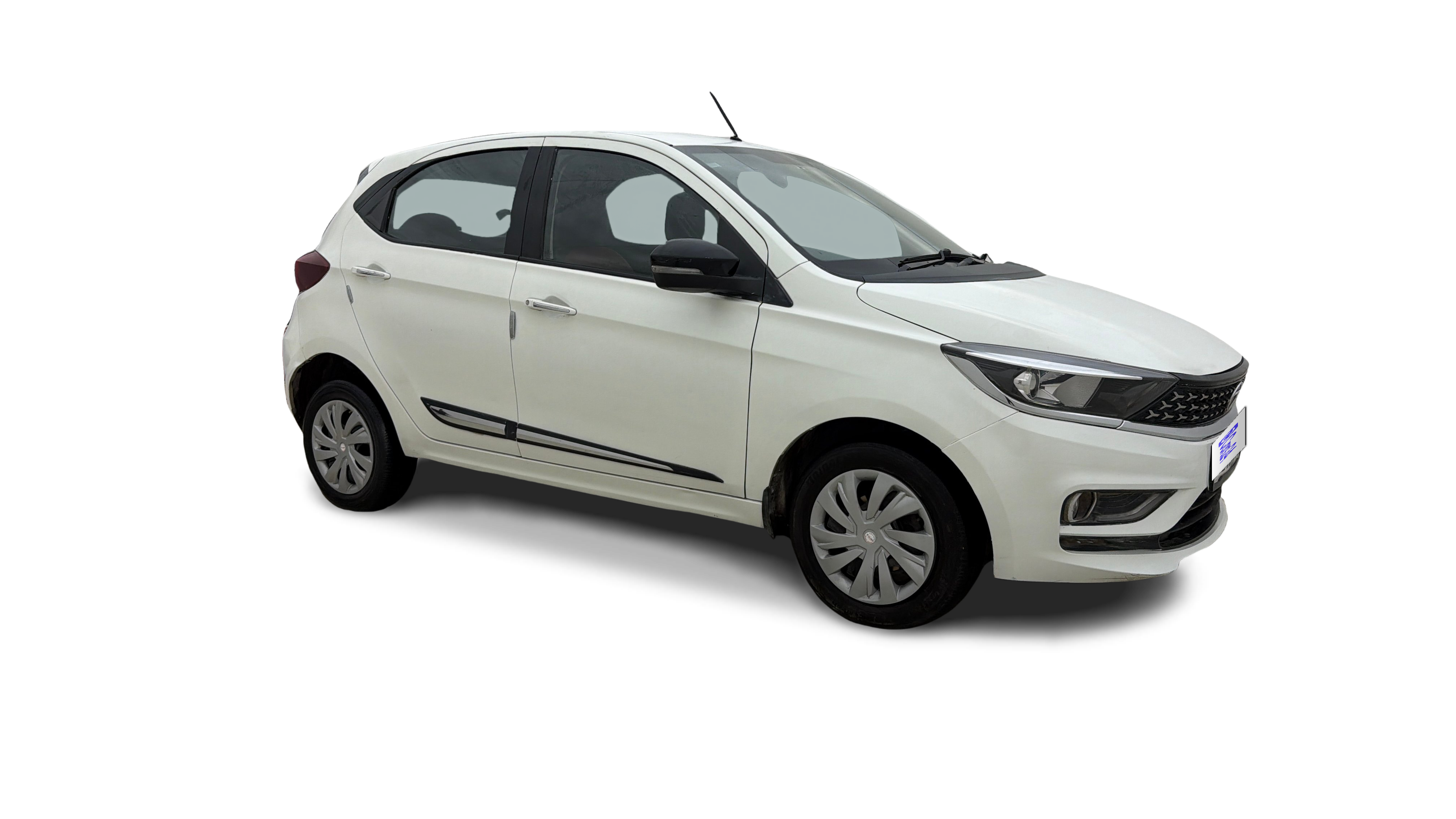 2022 Tata Tiago - Hatchback - CNG - Manual - ₹4.60 lakh