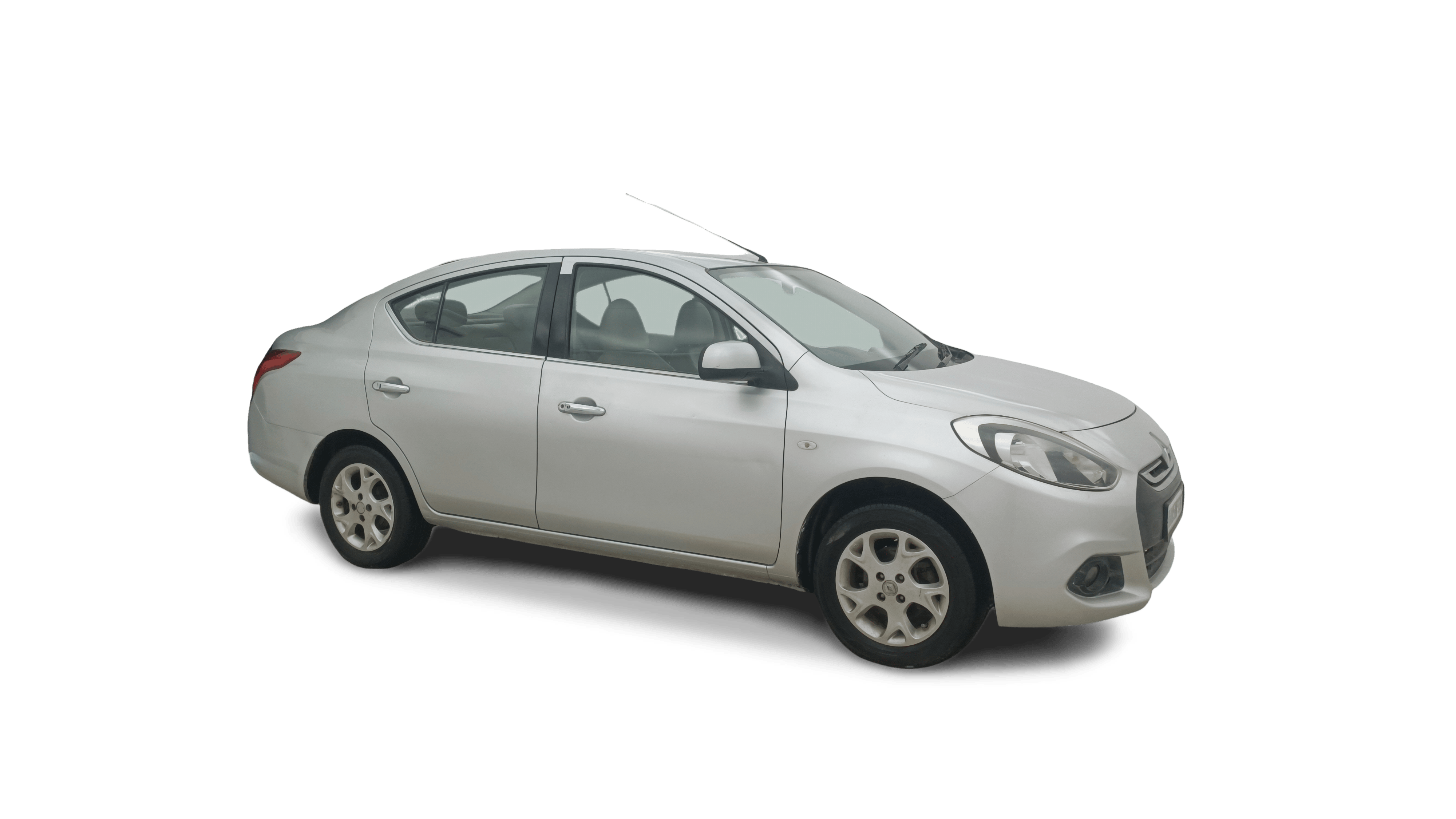 2013 Renault Scala - Sedan - Diesel - Manual - ₹3.05 lakh