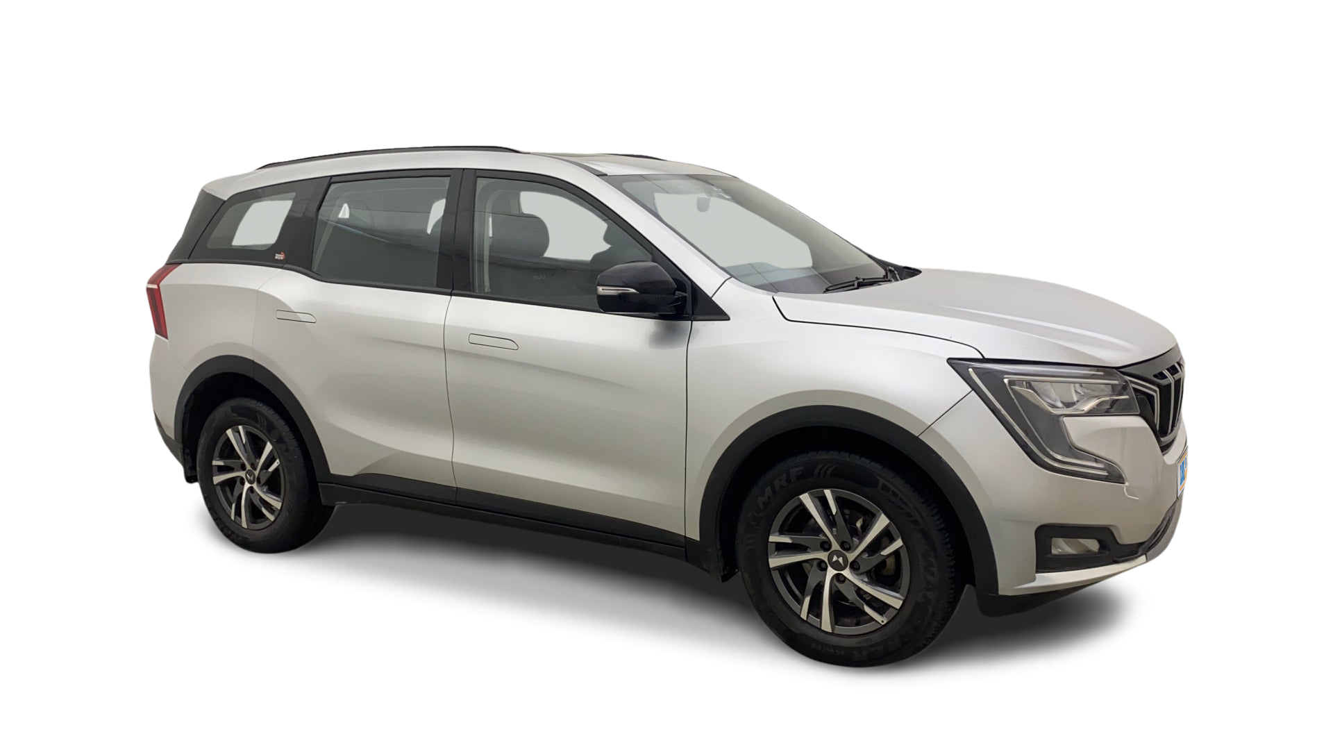 2022 Mahindra XUV700 - SUV - Petrol - Automatic - ₹15.10 lakh