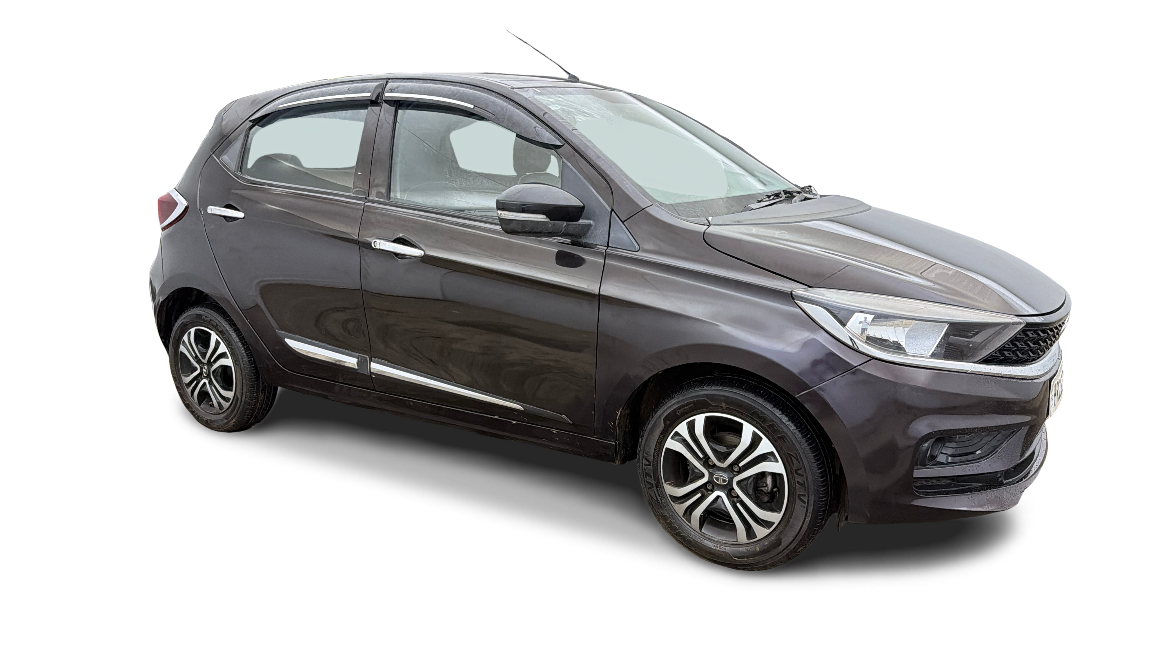 2023 Tata Tiago - Hatchback - Petrol - Automatic - ₹4.75 lakh