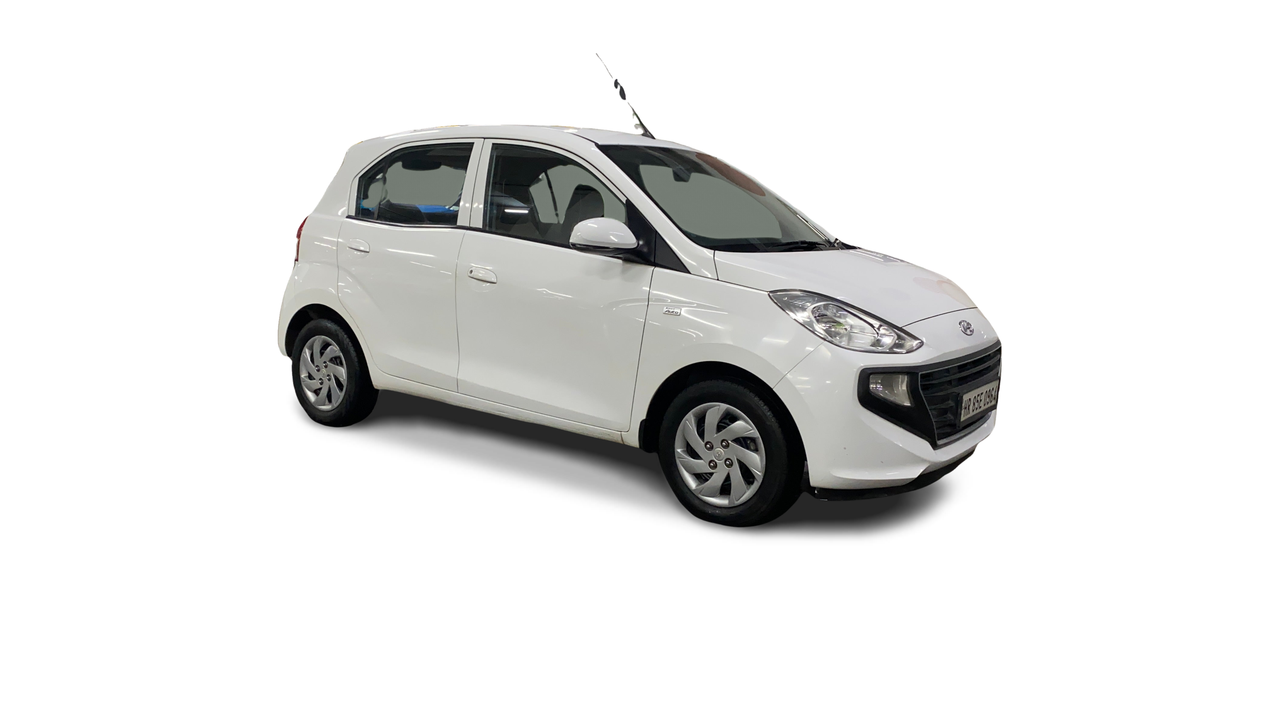 Hyundai NEW SANTRO-img