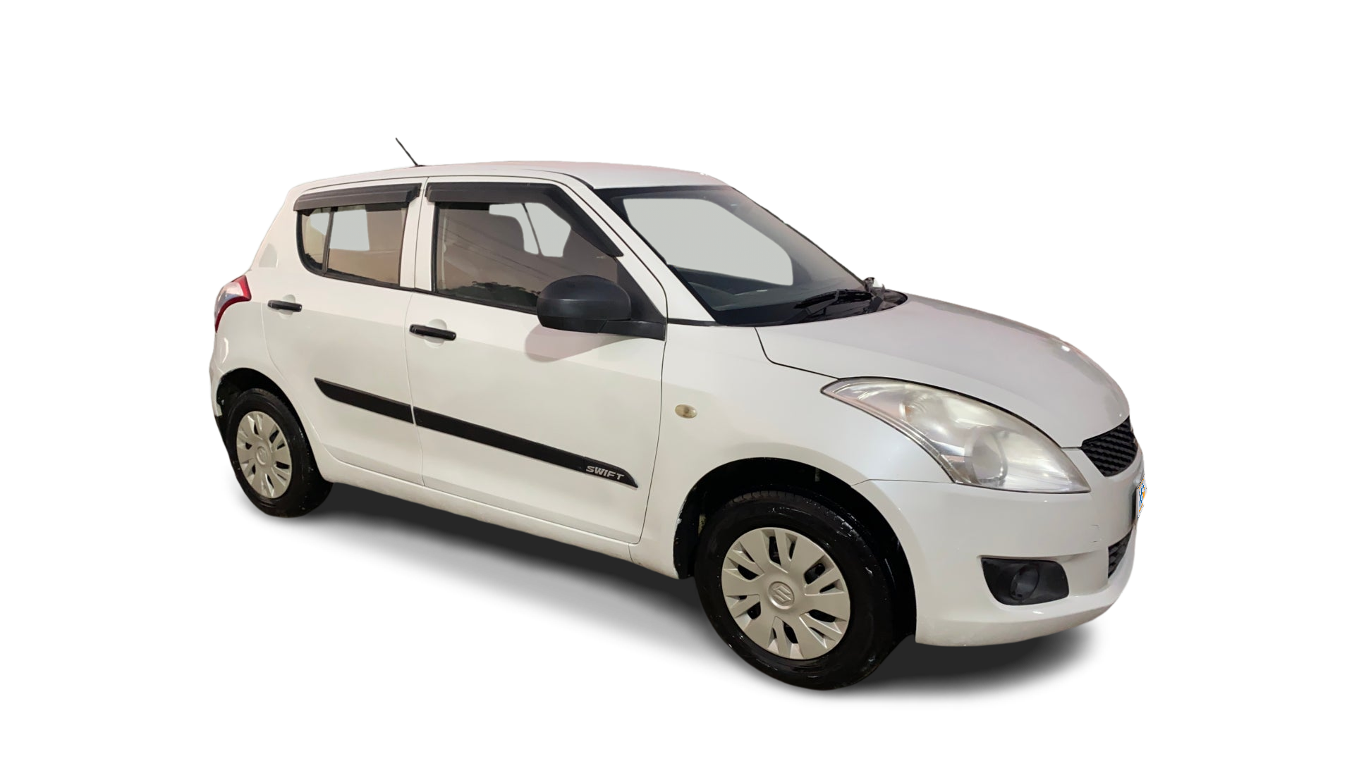 Maruti Swift-img