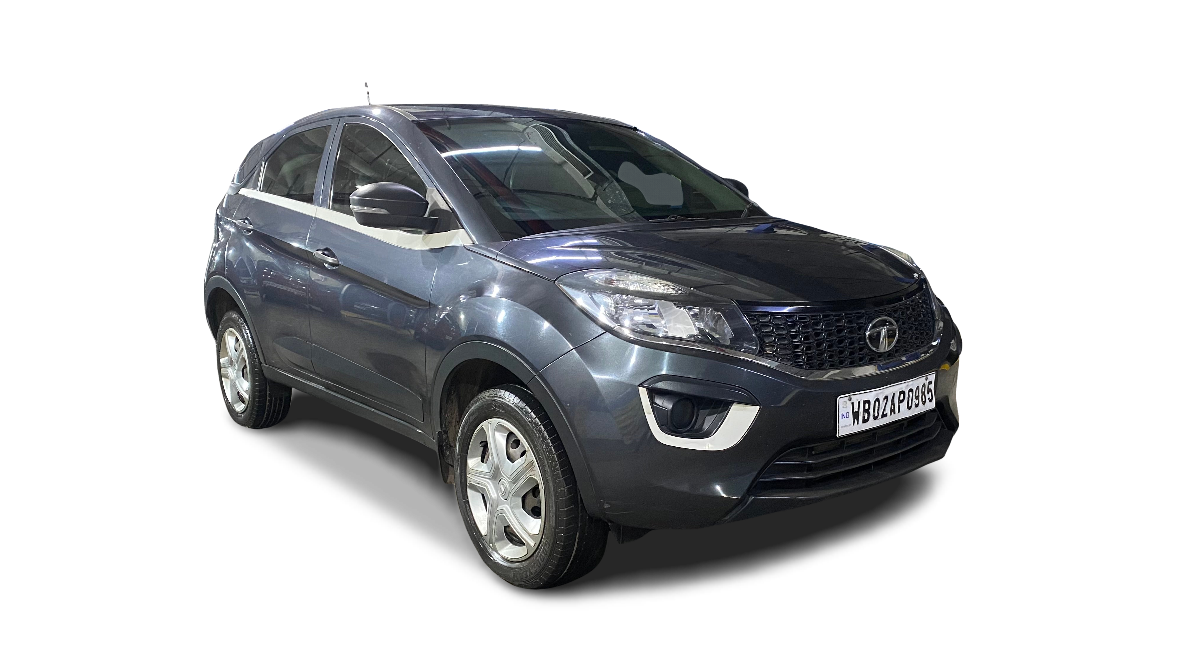 Tata NEXON-img