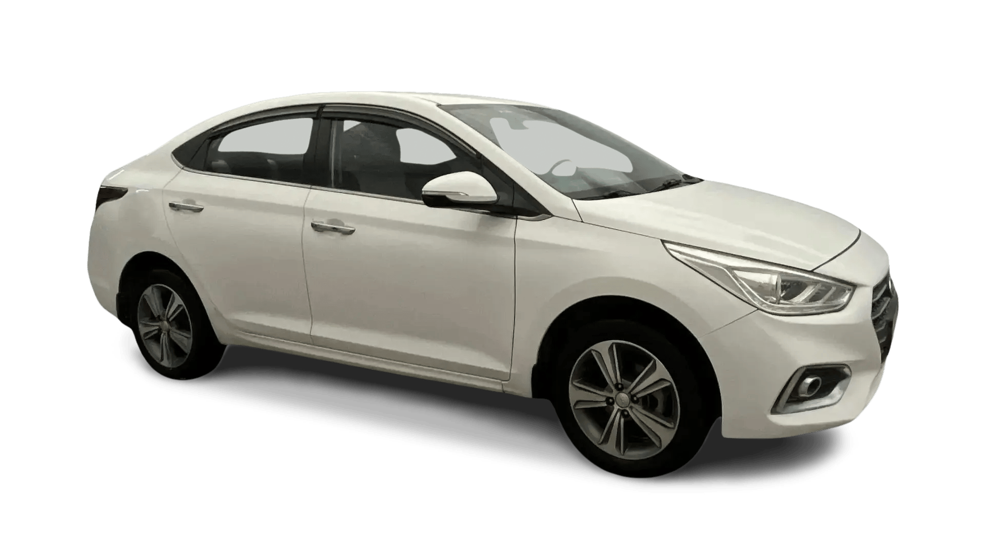 2019 Hyundai Verna - Sedan - Petrol - Manual - ₹6.69 lakh