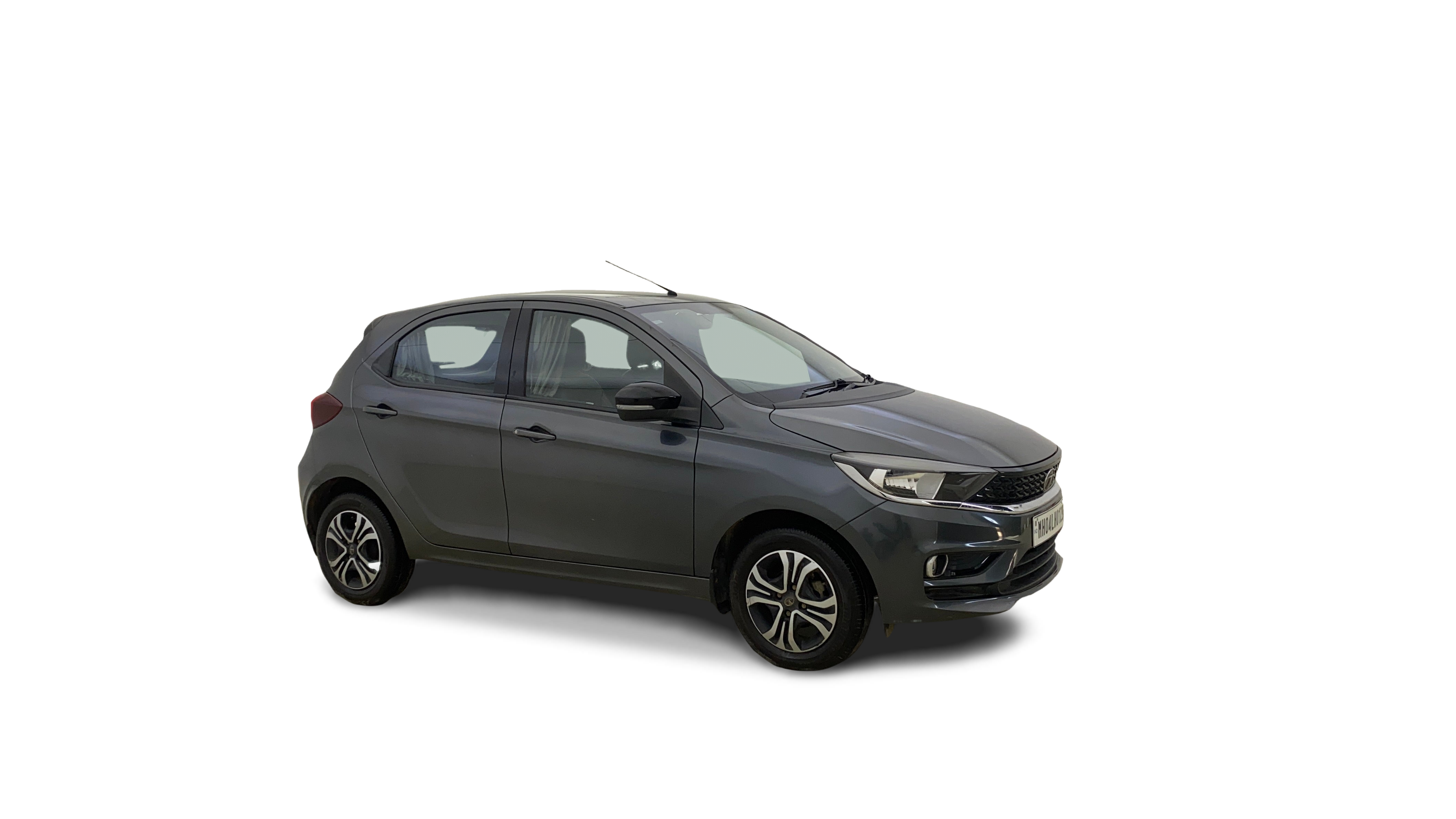 Tata Tiago-img