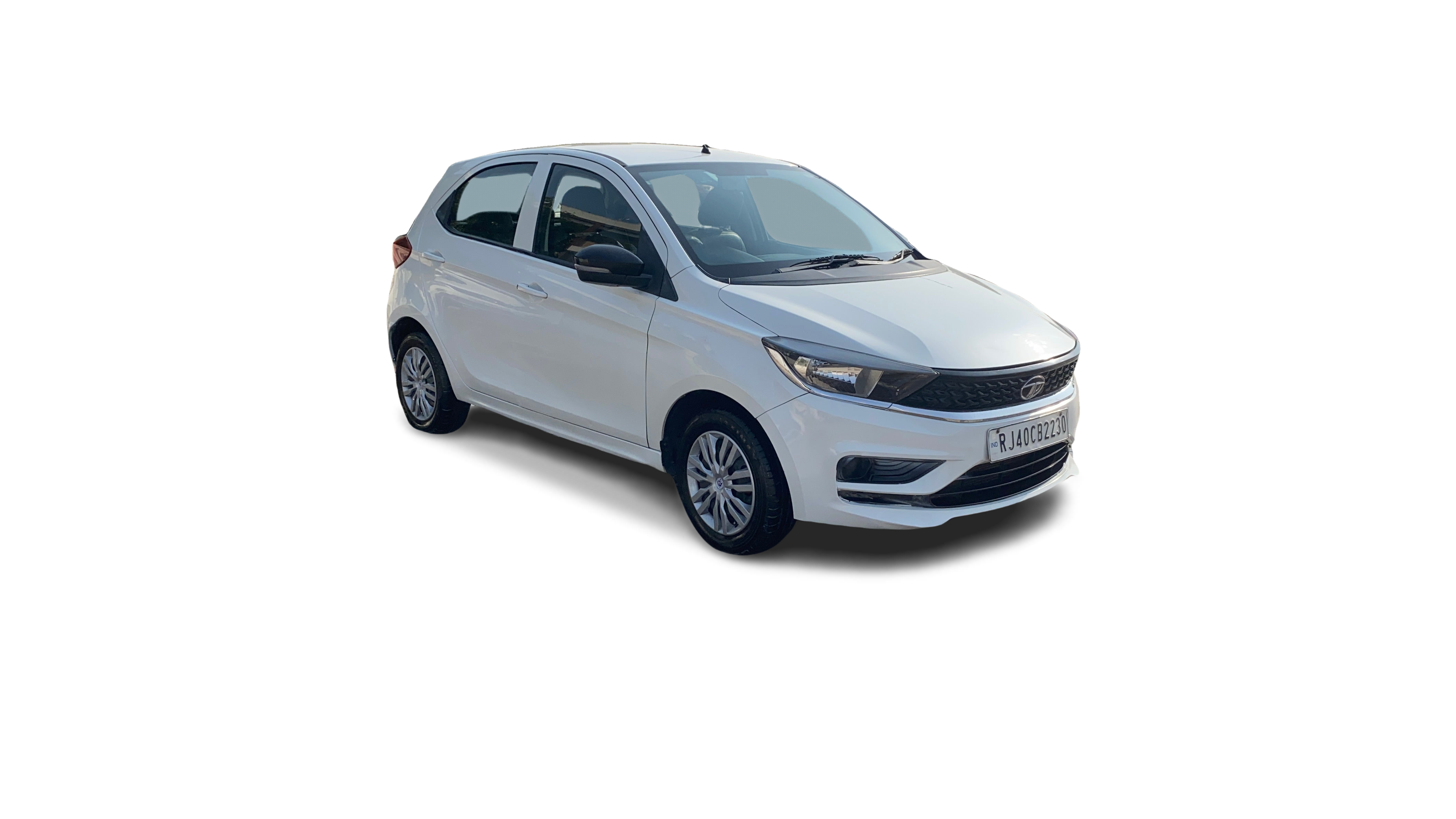 Tata Tiago-img