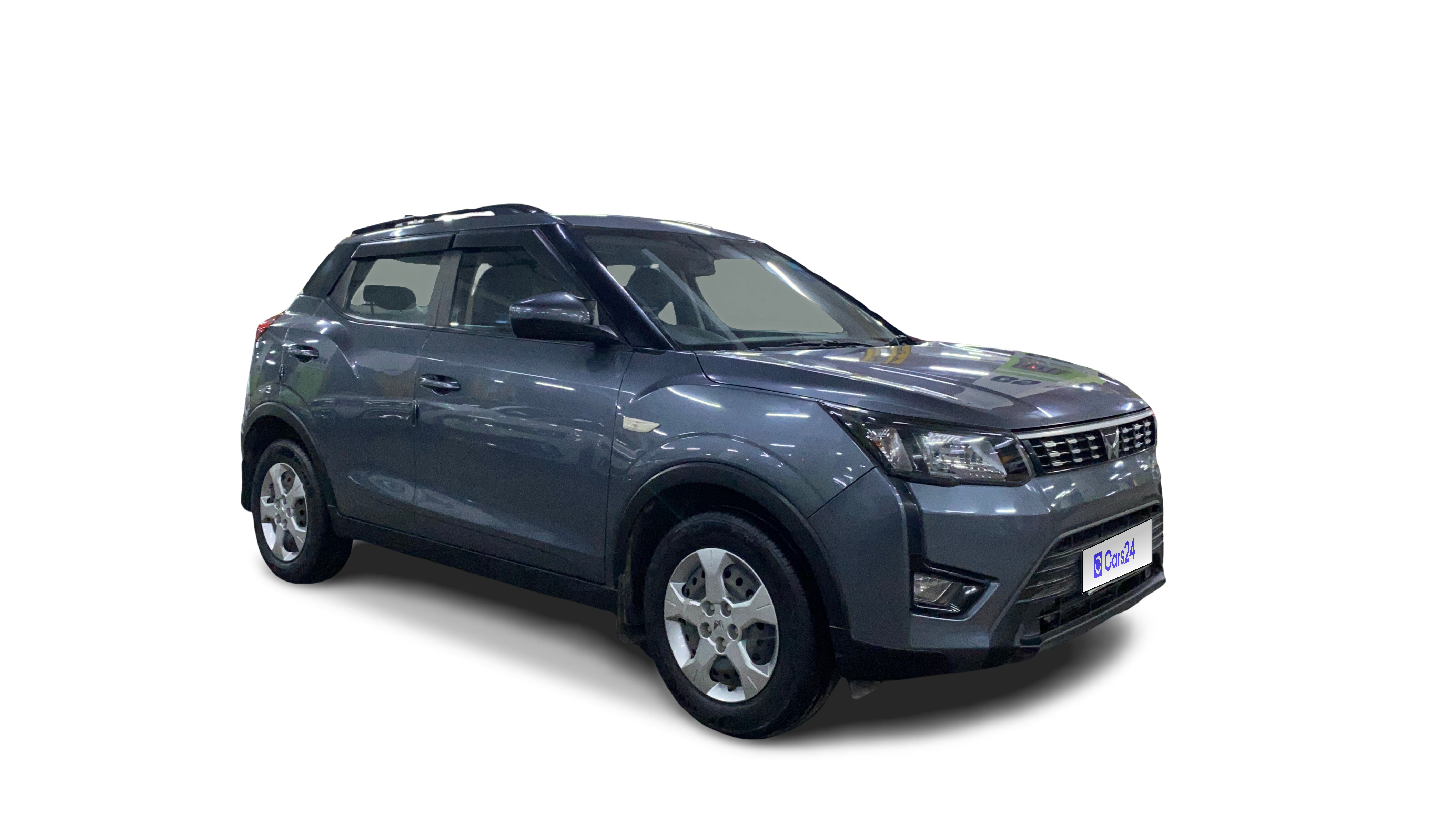 2023 Mahindra XUV300 - SUV - Petrol - Manual - ₹7.28 lakh