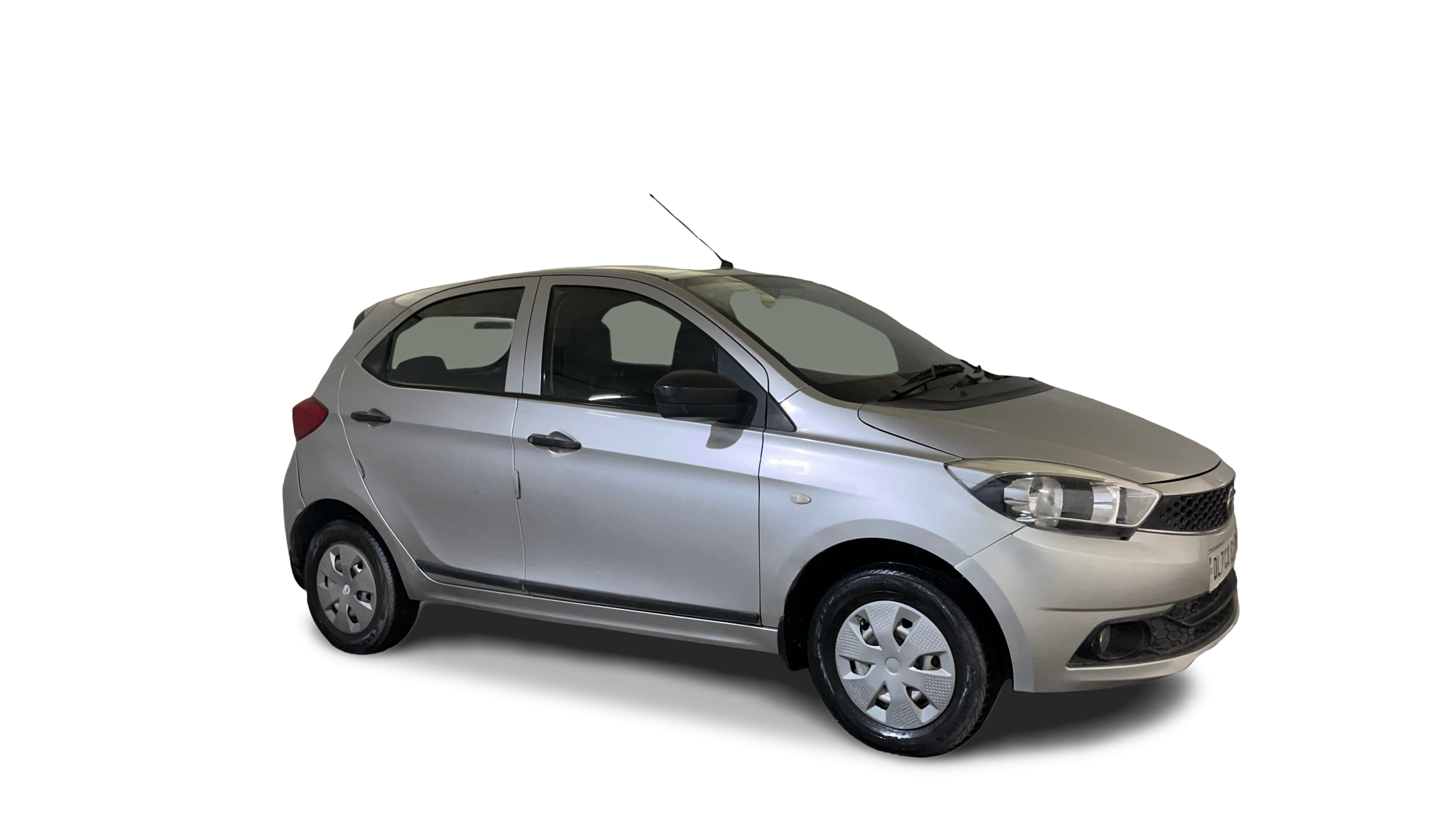 Tata Tiago-img