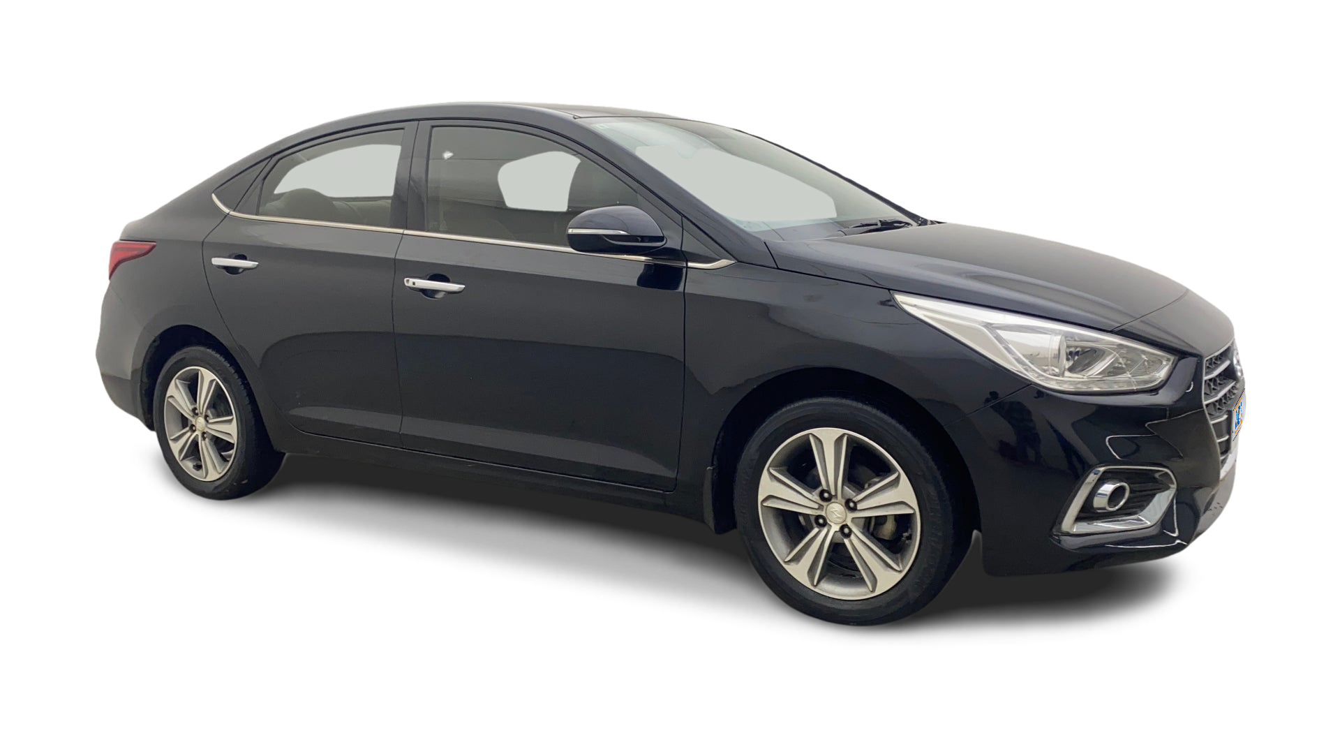 Hyundai Verna-img