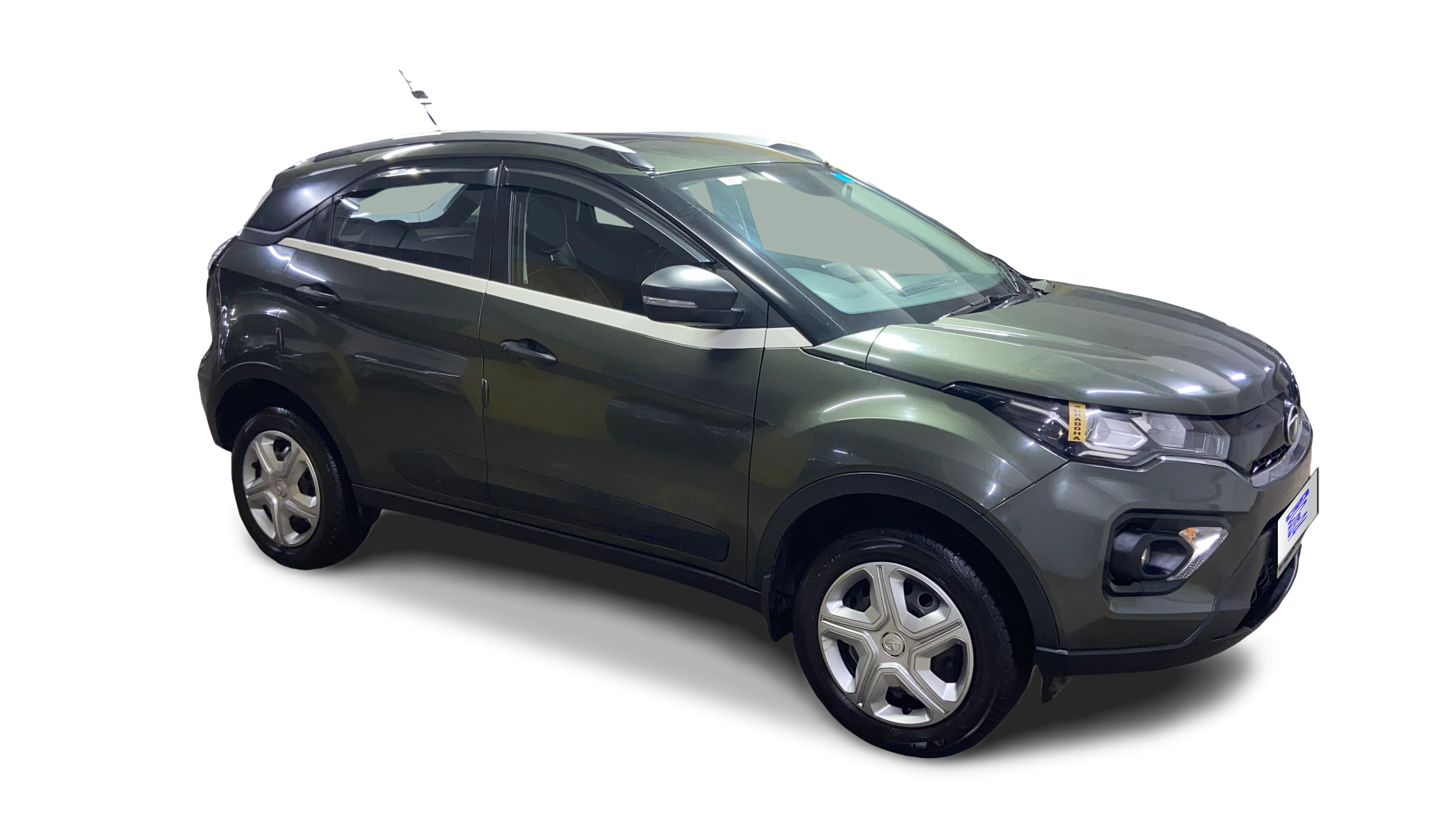 2022 Tata NEXON - SUV - Petrol - Automatic - ₹6.89 lakh