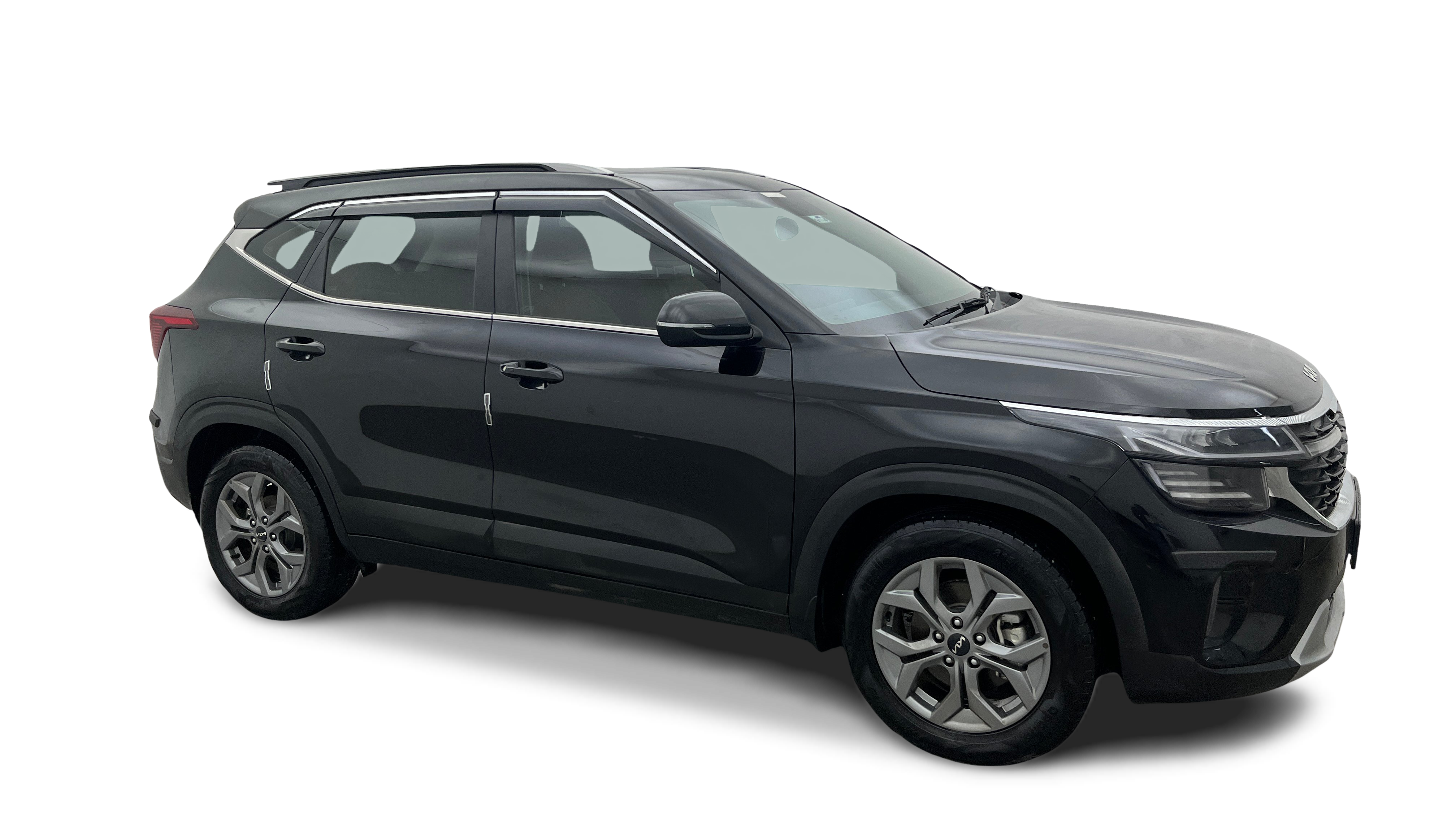 2025 KIA SELTOS - SUV - Petrol - Manual - ₹13.87 lakh