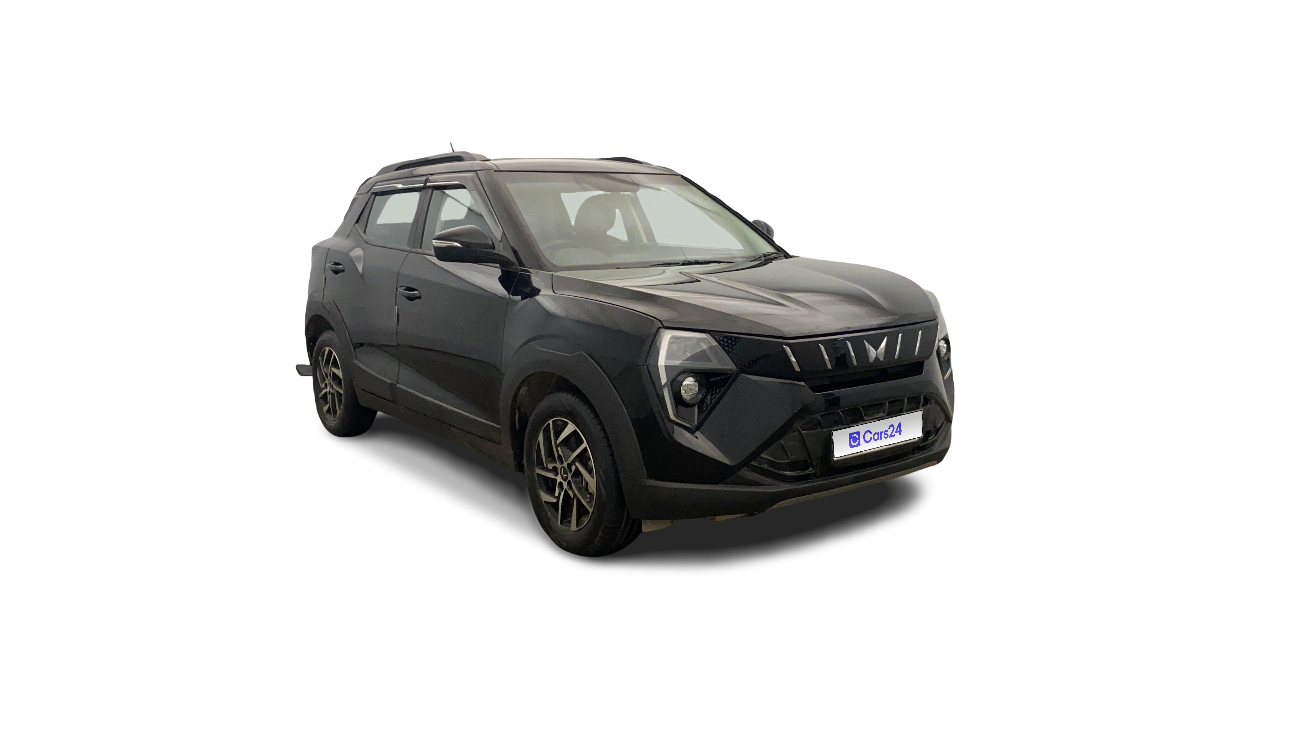 2024 Mahindra XUV 3XO - SUV - Diesel - Manual - ₹9.24 lakh