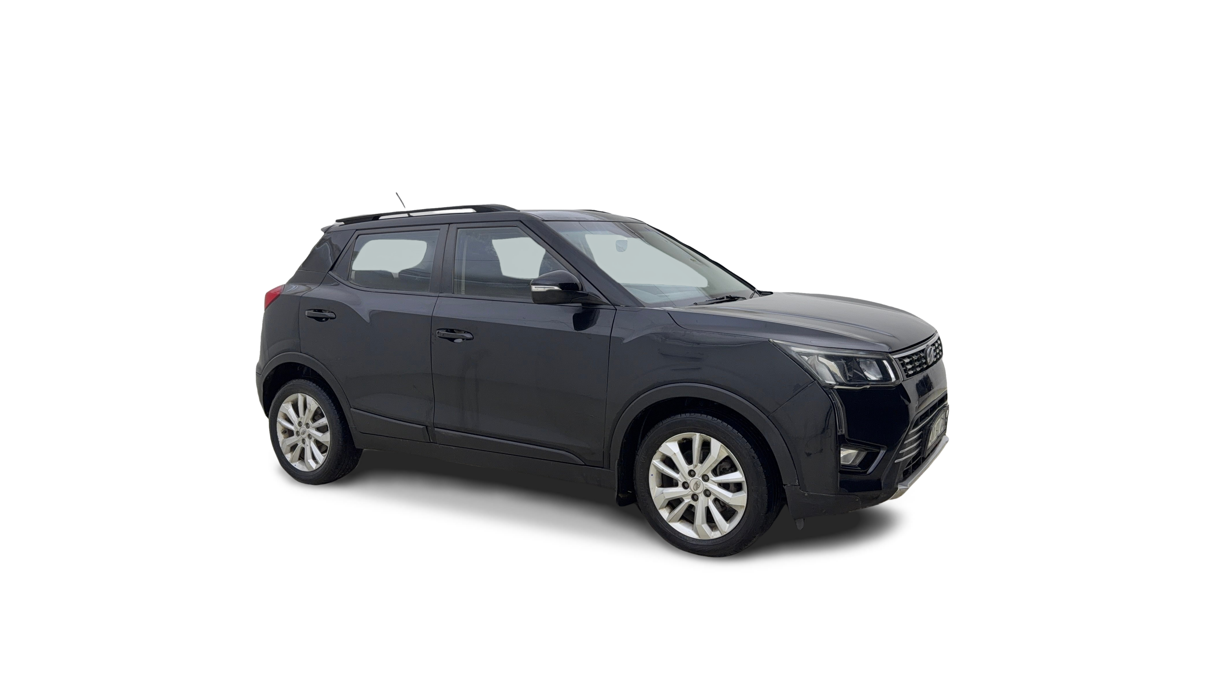 2021 Mahindra XUV300 - SUV - Diesel - Manual - ₹7.88 lakh