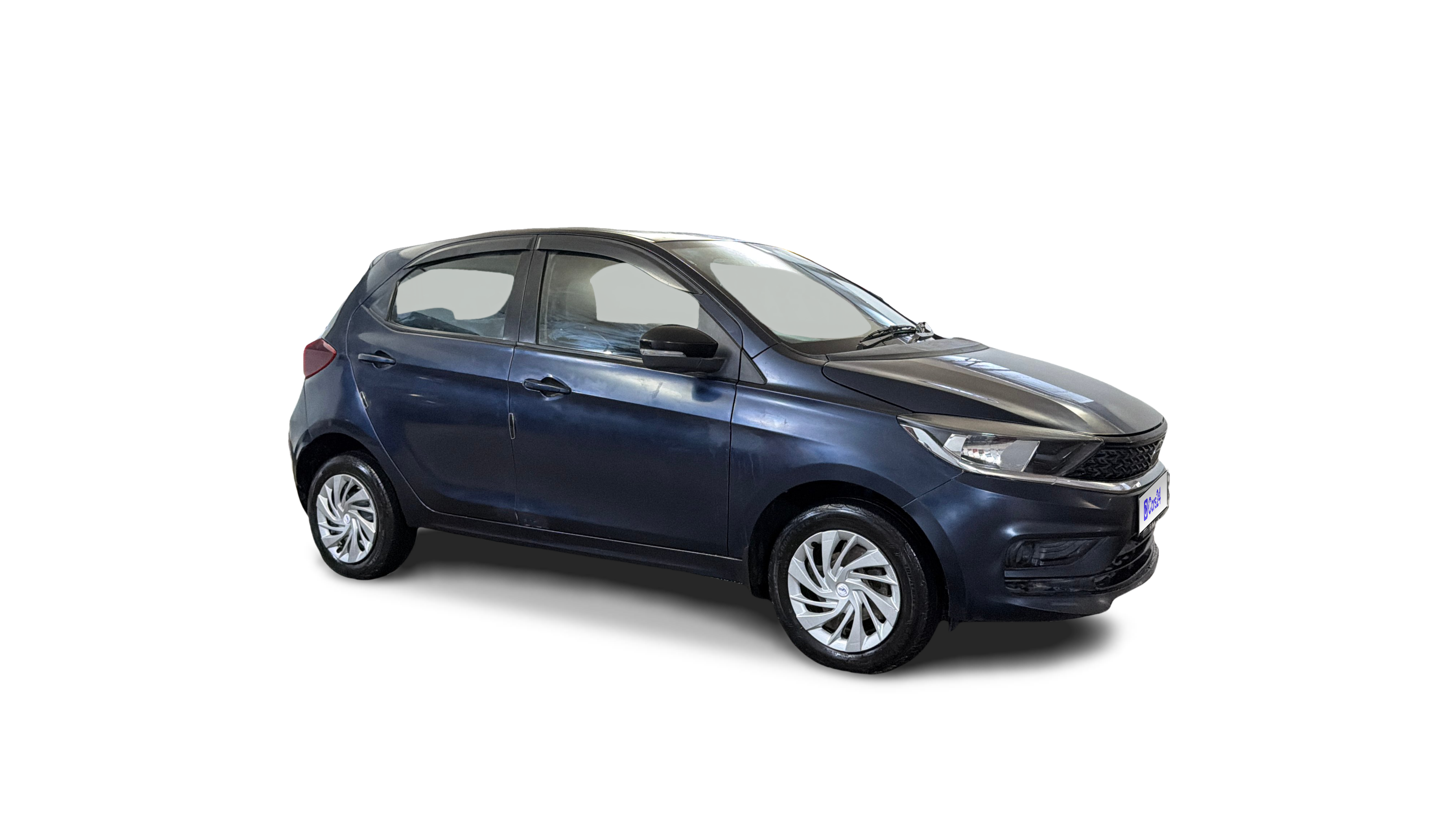 2022 Tata Tiago - Hatchback - CNG - Manual - ₹4.25 lakh