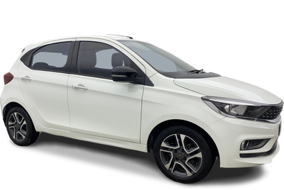 Tata Tiago-img