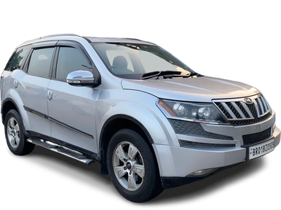 Mahindra XUV500-img
