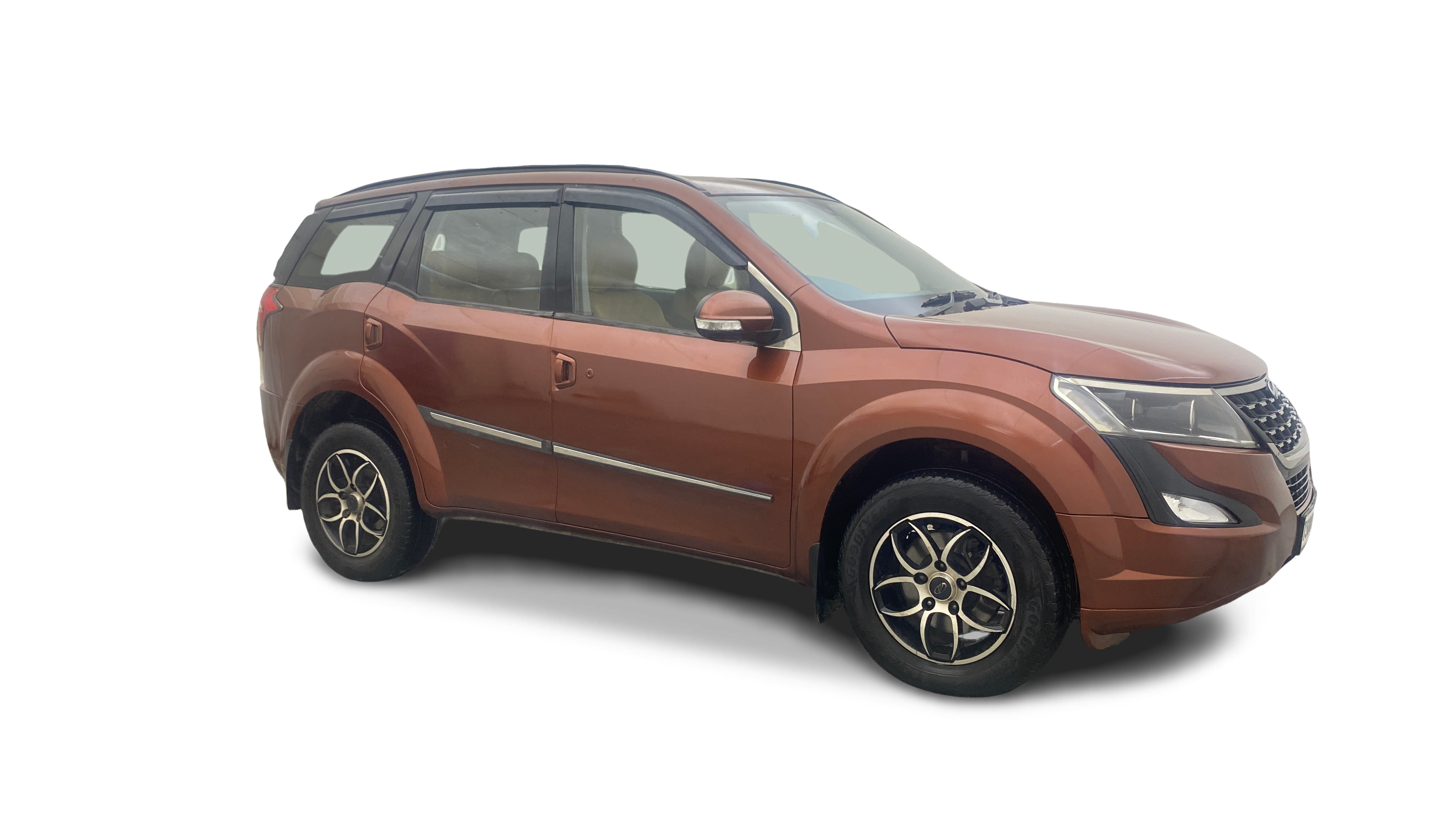 2018 Mahindra XUV500 - SUV - Diesel - Manual - ₹7.56 lakh
