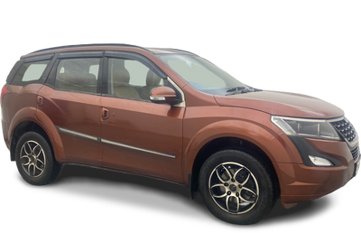 2018 Mahindra XUV500 - SUV - Diesel - Manual - ₹7.56 lakh