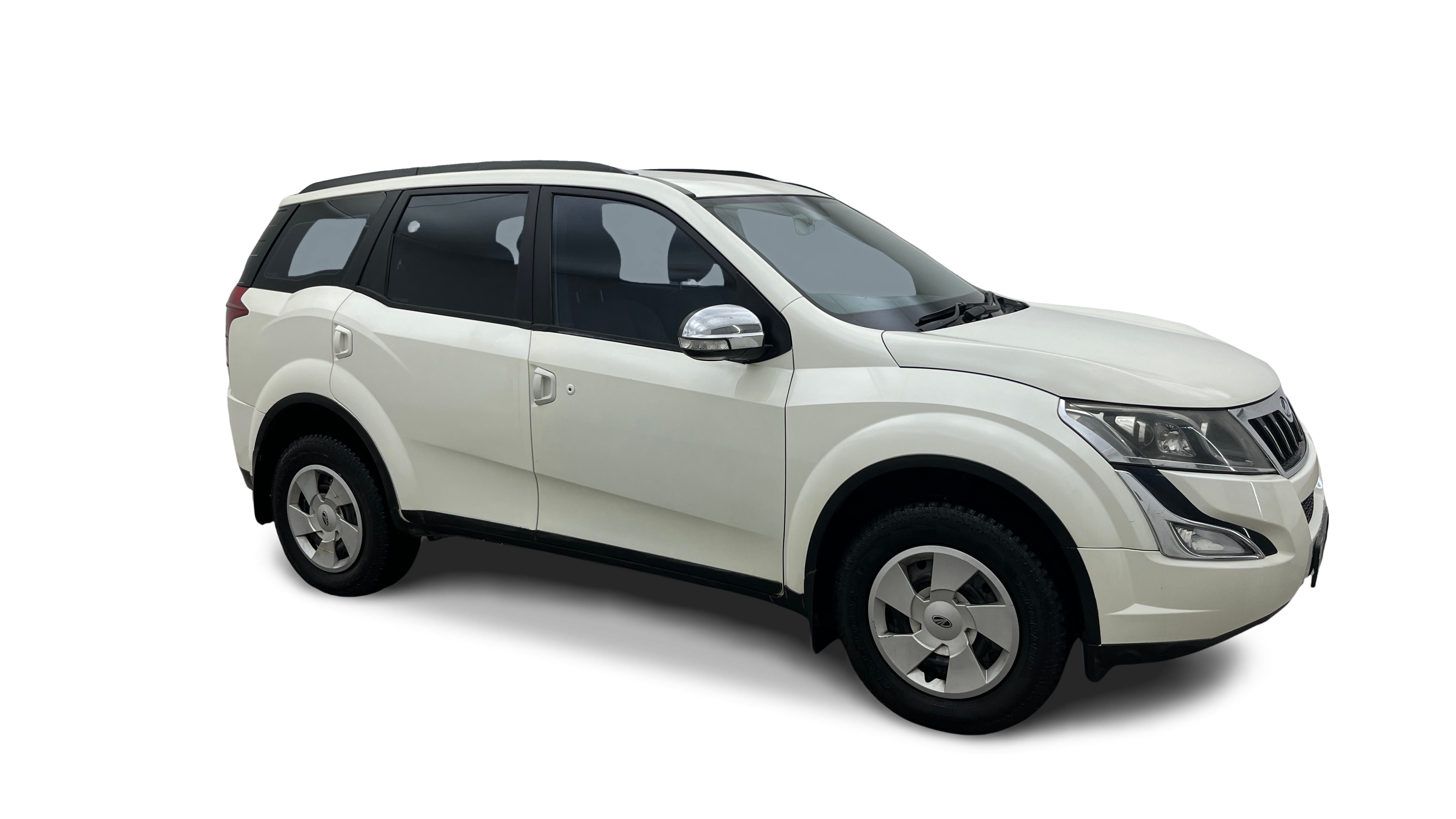 2016 Mahindra XUV500 - SUV - Diesel - Manual - ₹6.39 lakh