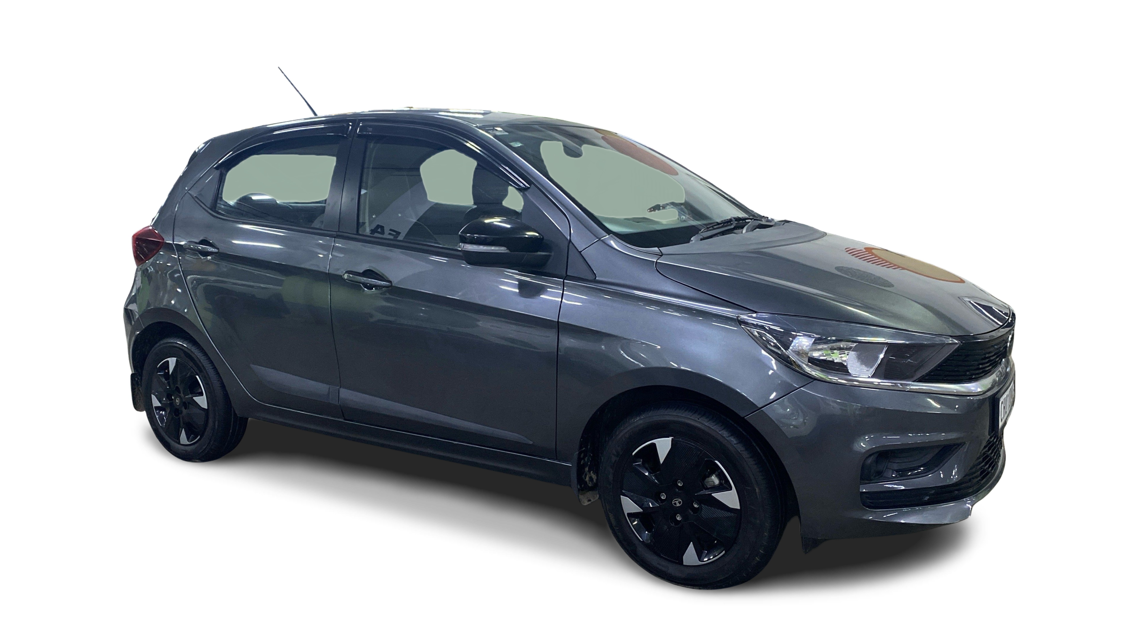 2026 Tata Tiago - Hatchback - Petrol - Manual - ₹5.27 lakh