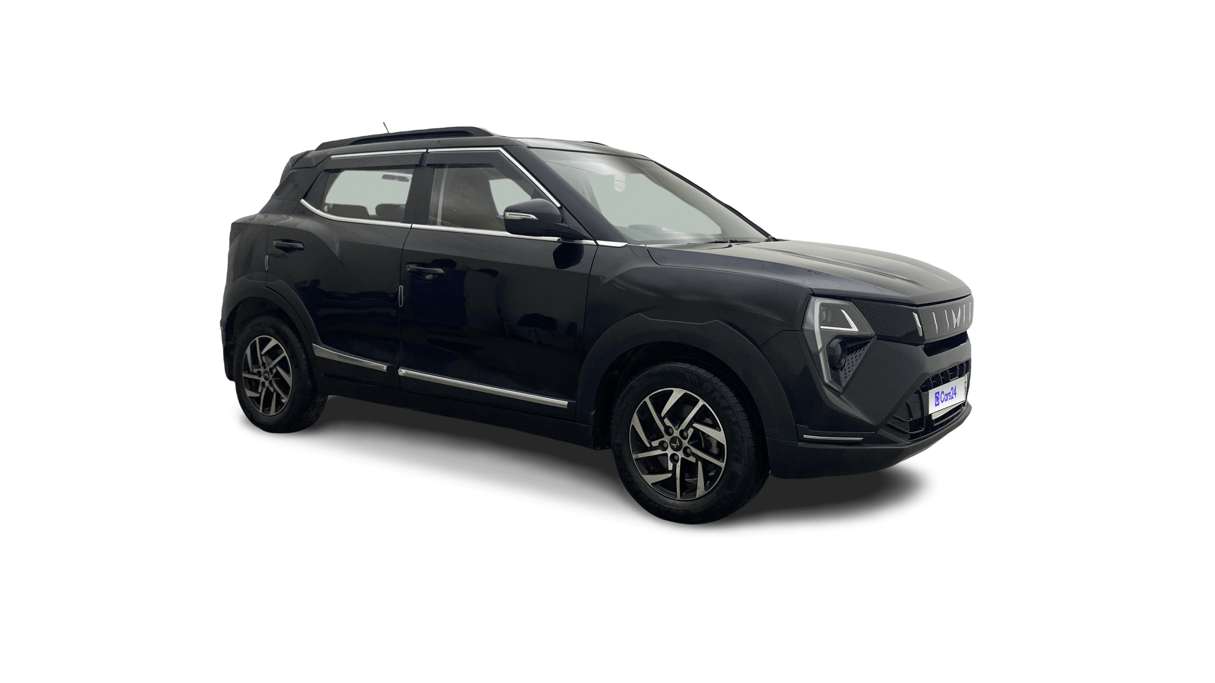 2024 Mahindra XUV 3XO - SUV - Petrol - Automatic - ₹10.85 lakh