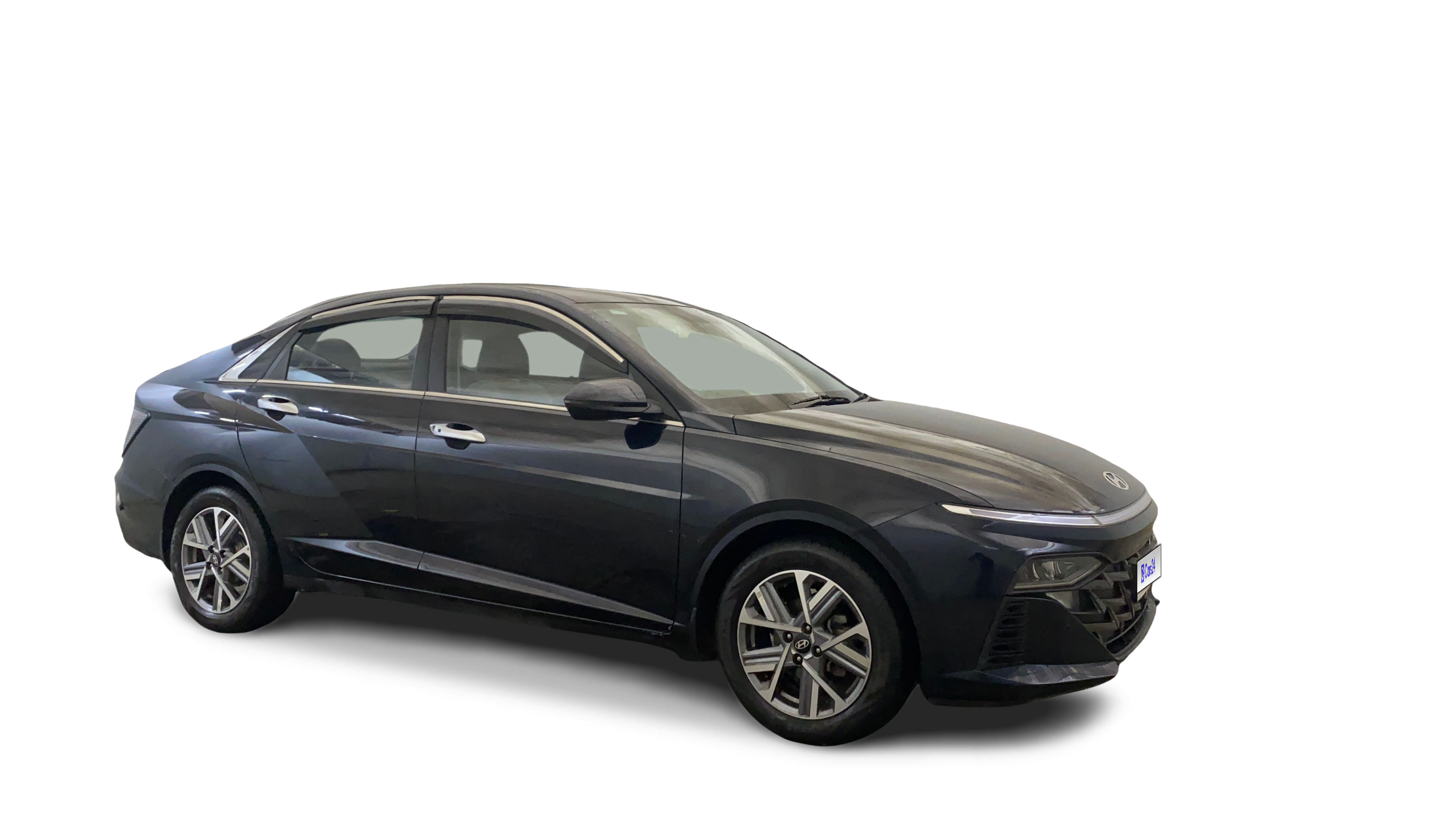 2023 Hyundai Verna - Sedan - Petrol - Manual - ₹9.60 lakh