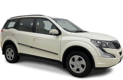 Mahindra XUV500-img